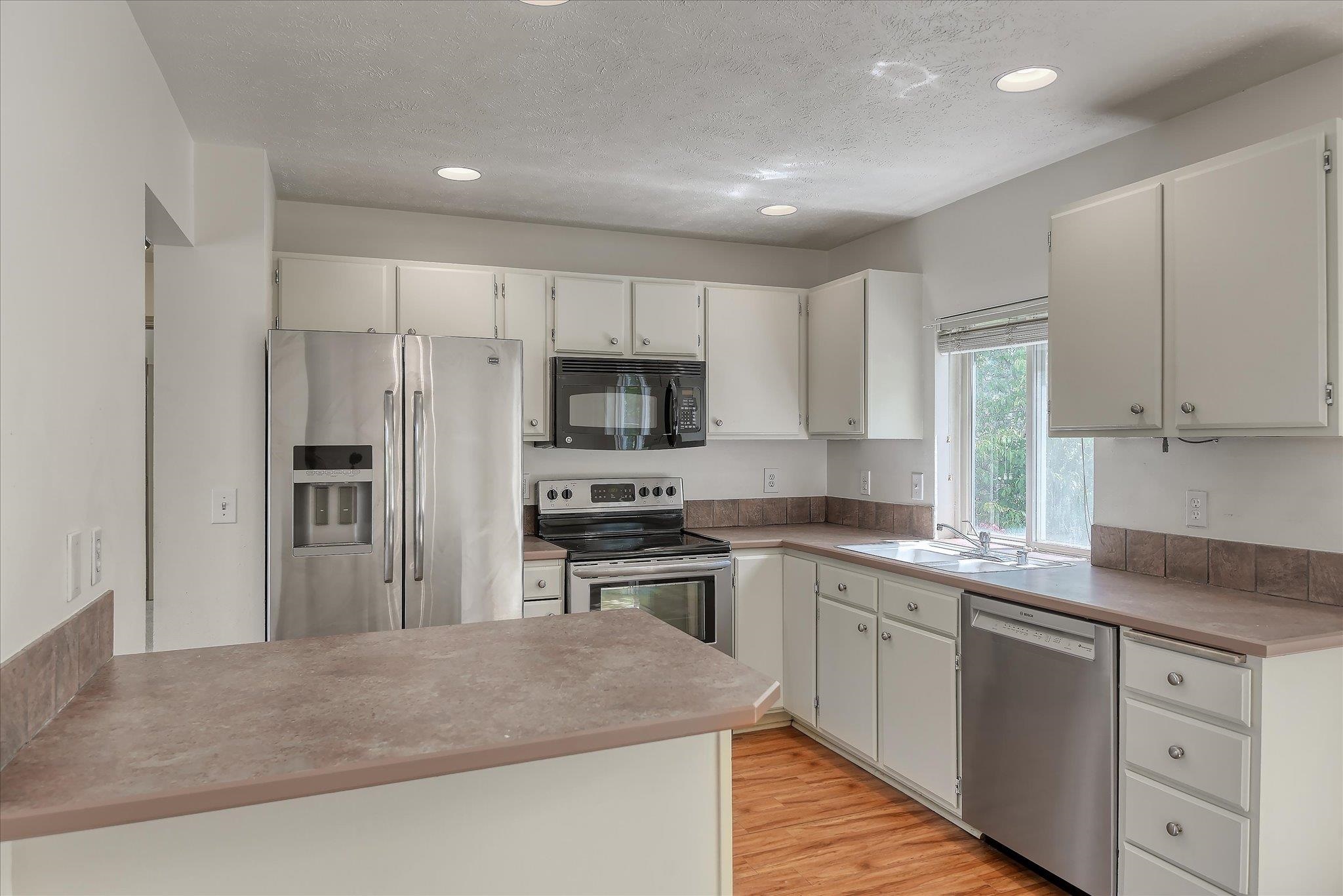 4262 E 33RD Ave - Photo 11