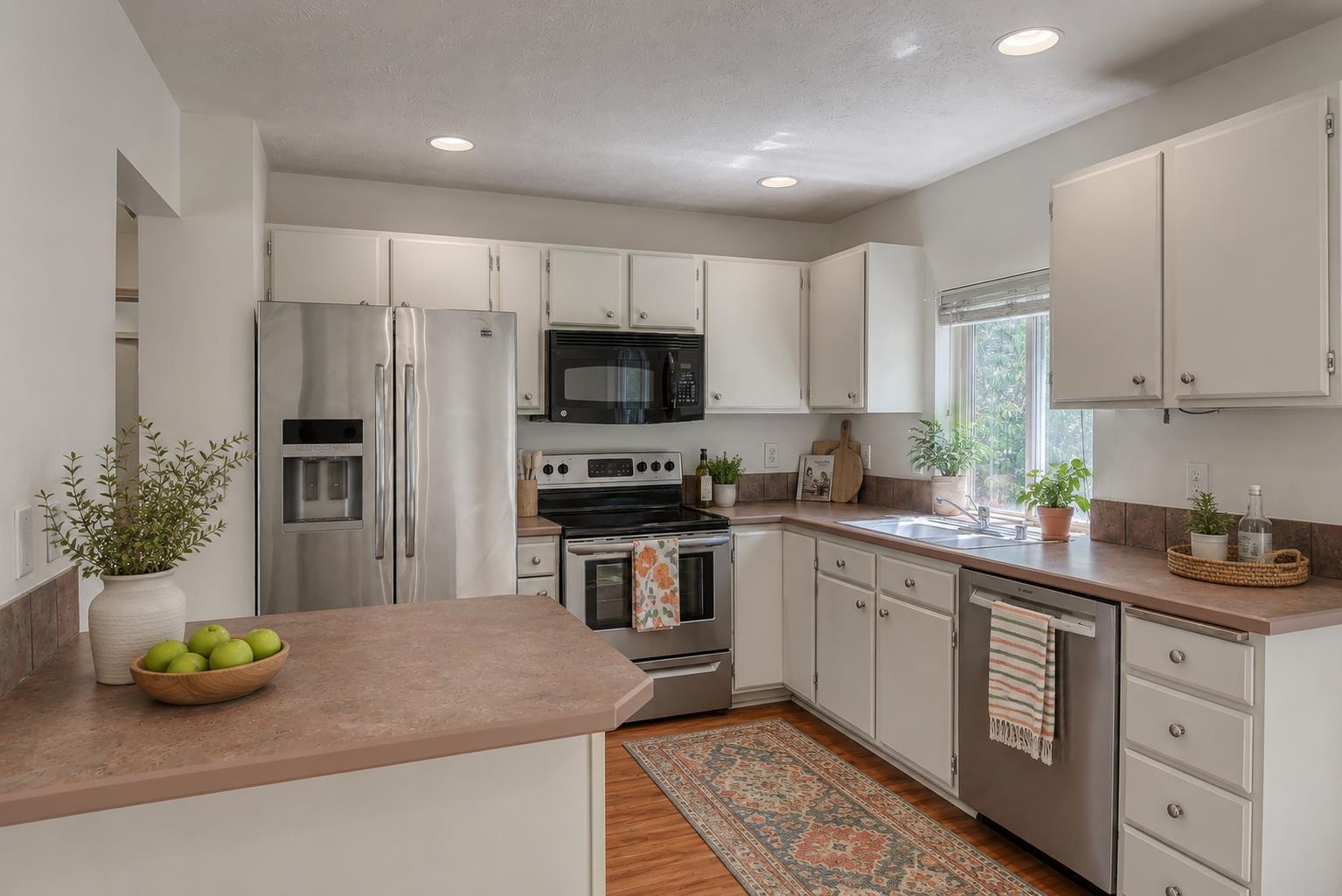 4262 E 33RD Ave - Photo 12