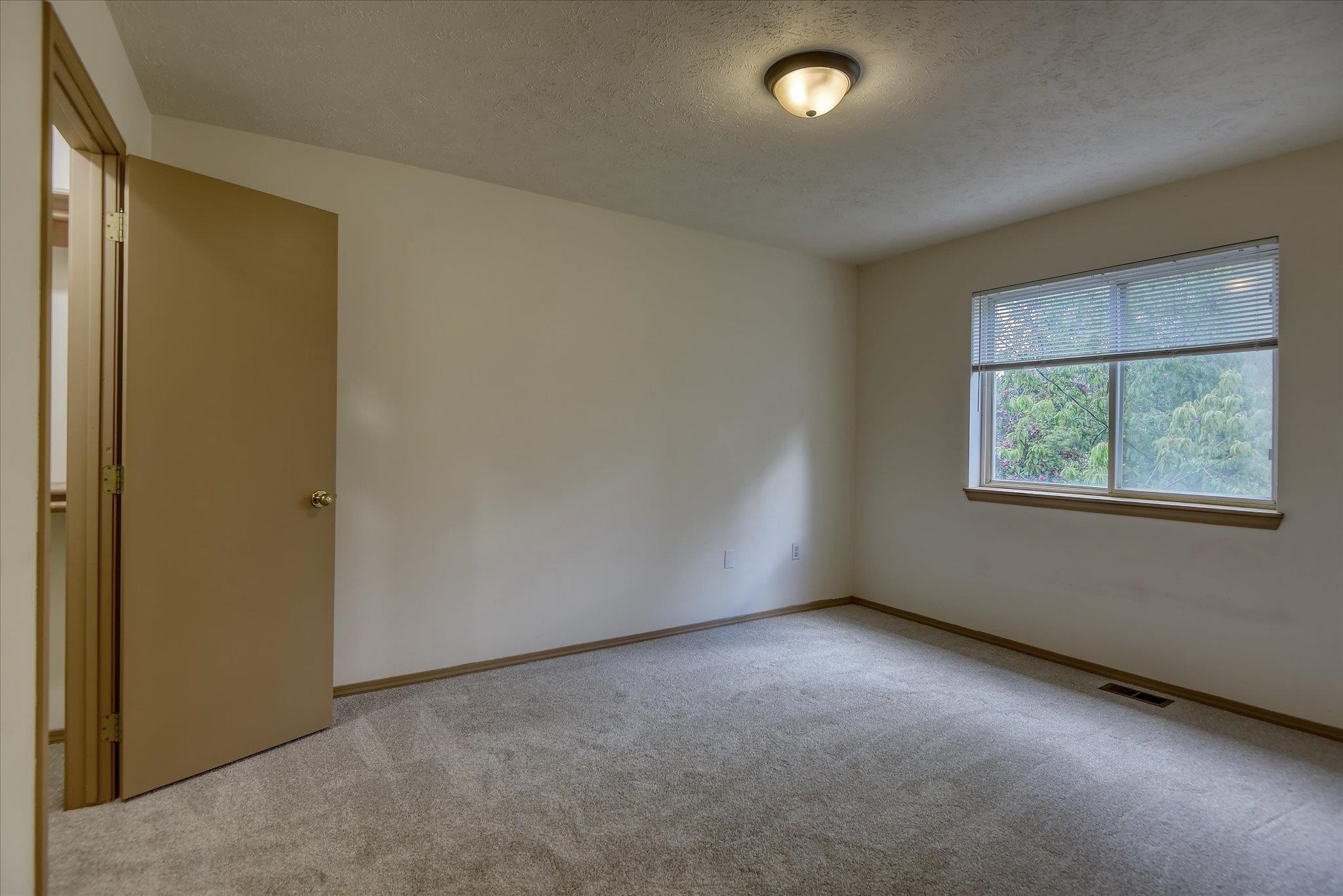 4262 E 33RD Ave - Photo 20