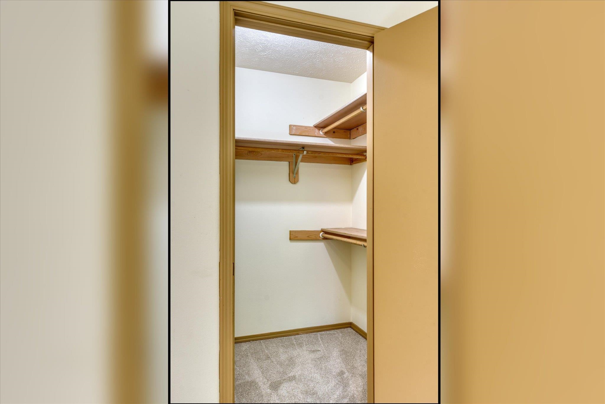 4262 E 33RD Ave - Photo 24