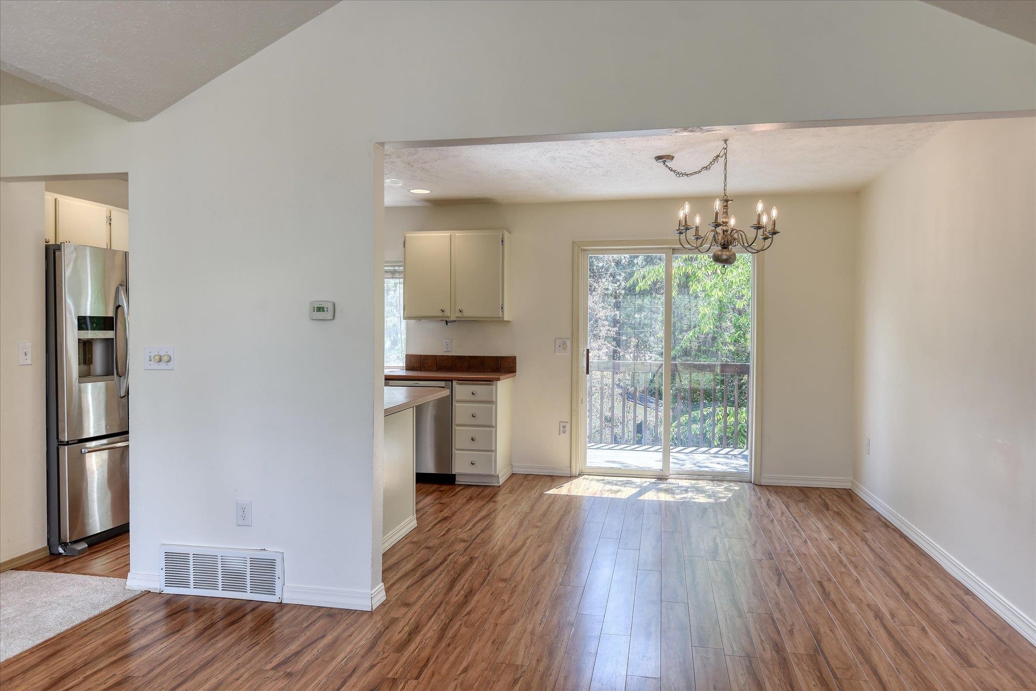 4262 E 33RD Ave - Photo 7