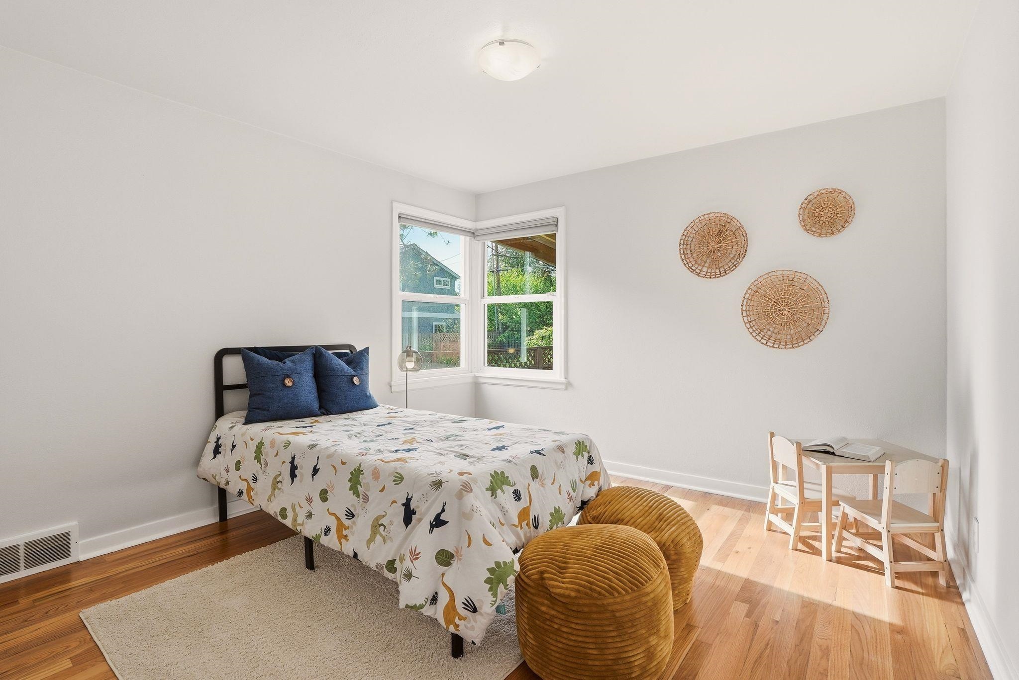 127 W 26th Ave - Photo 17