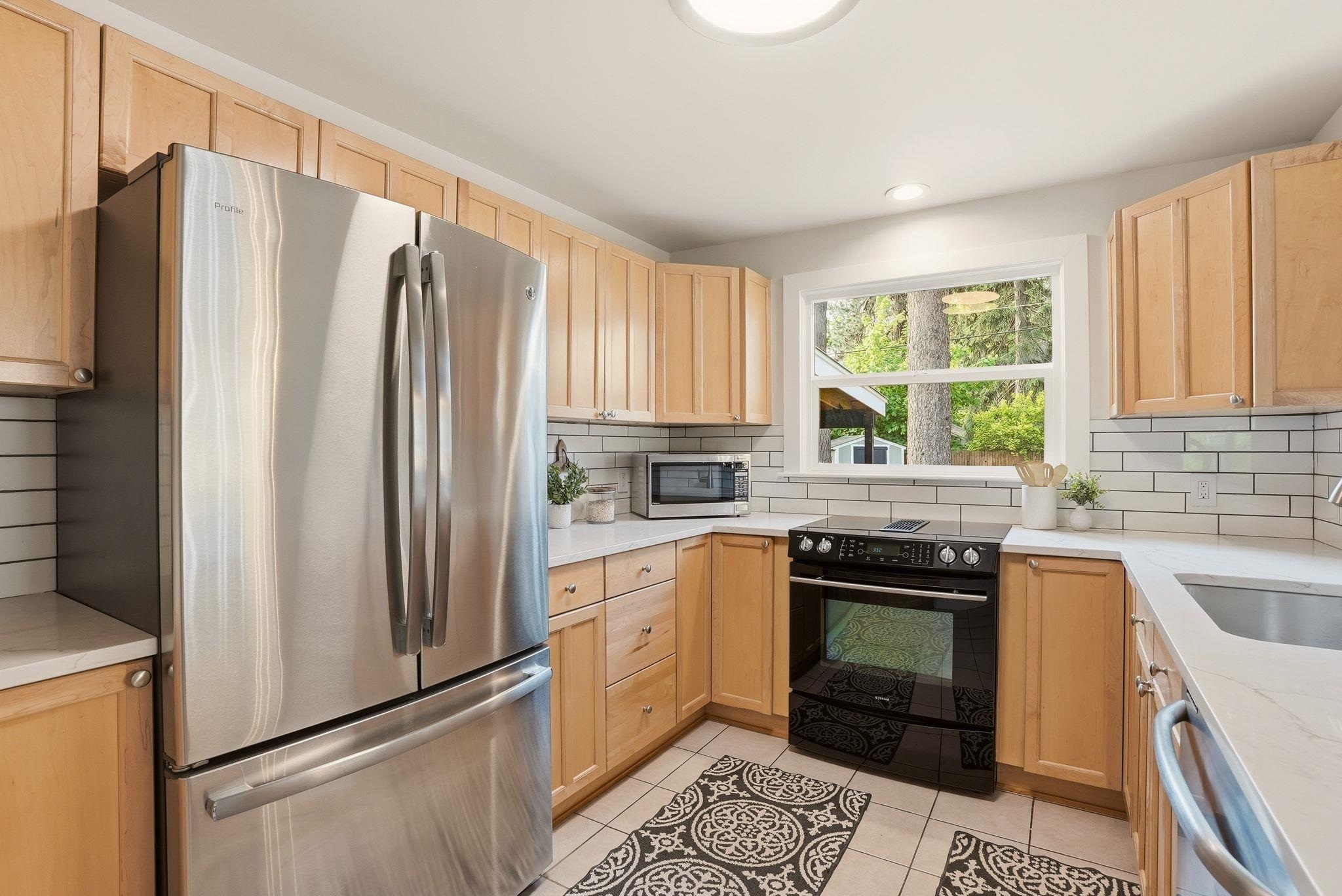 127 W 26th Ave - Photo 9