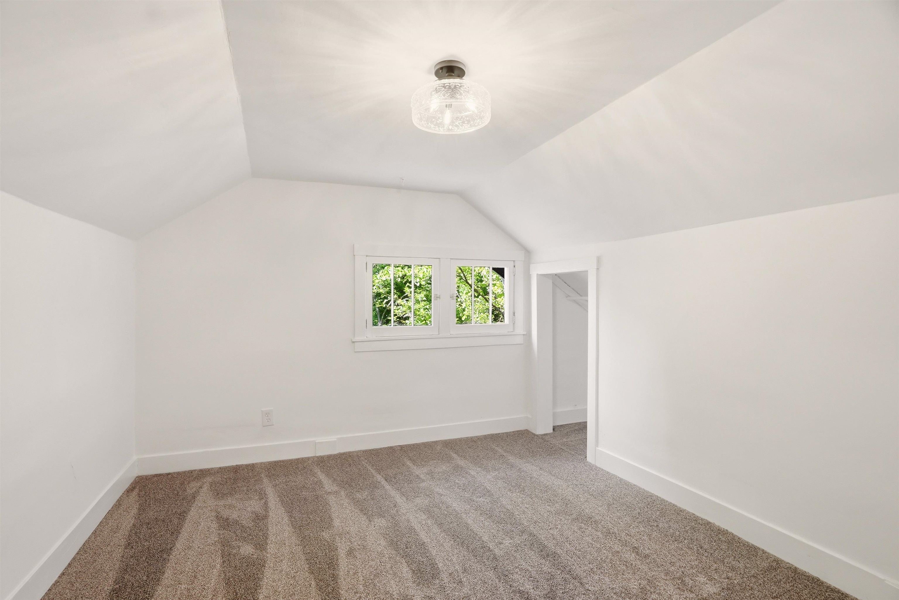 2728 W Gardner Ave - Photo 17