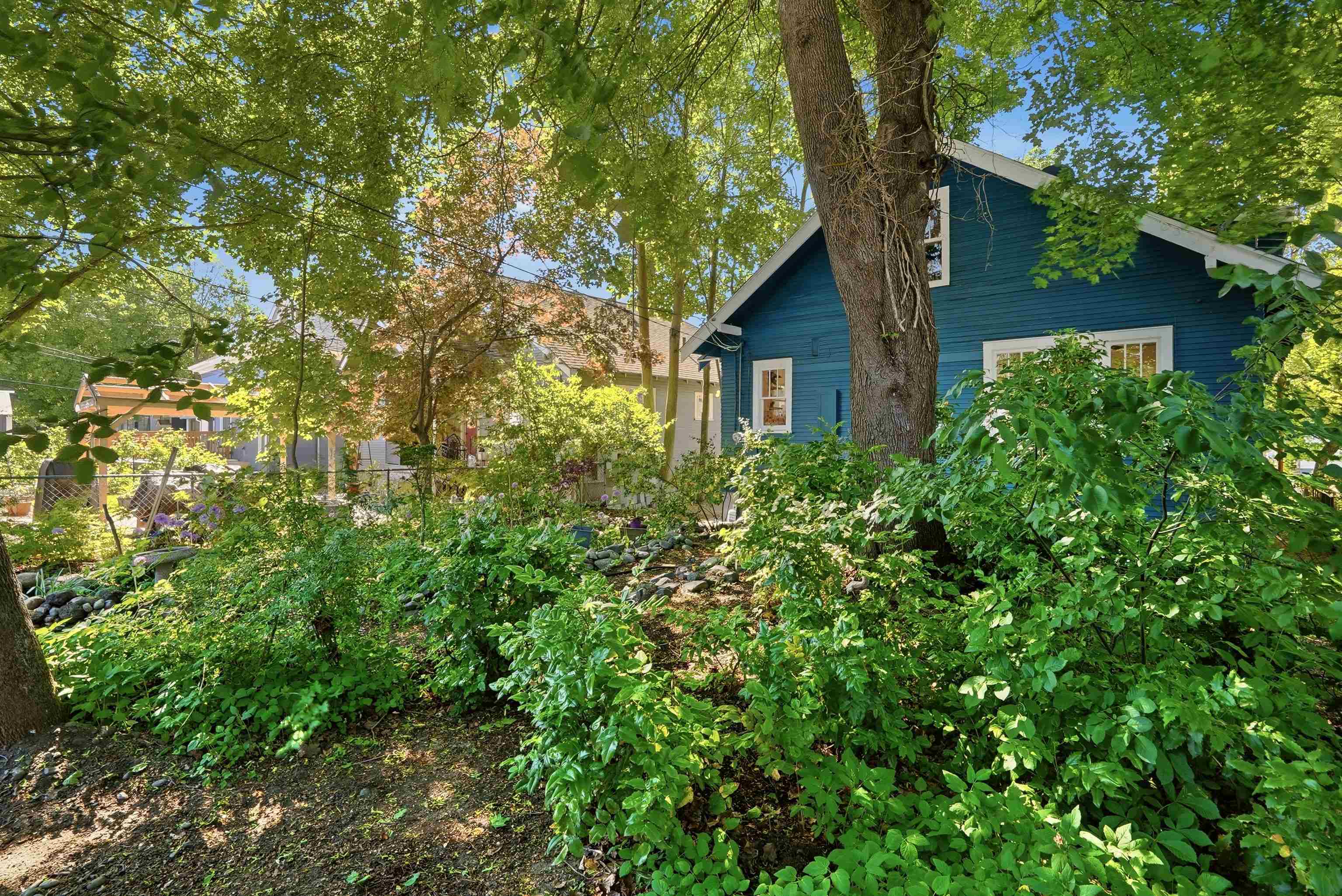 2728 W Gardner Ave - Photo 23