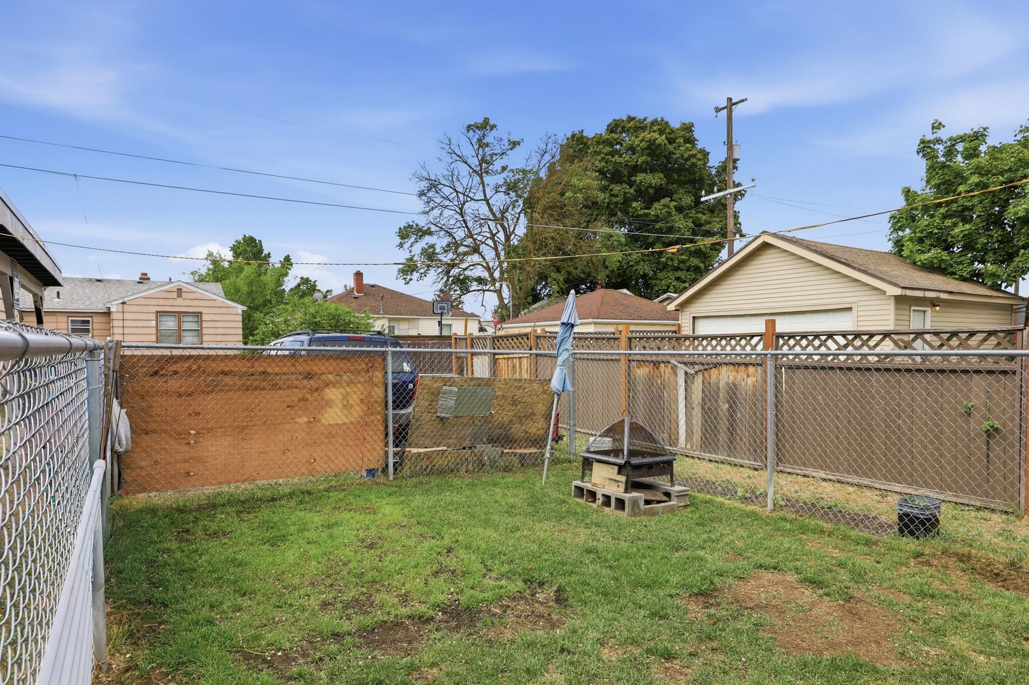 1718 E Wabash Ave - Photo 12