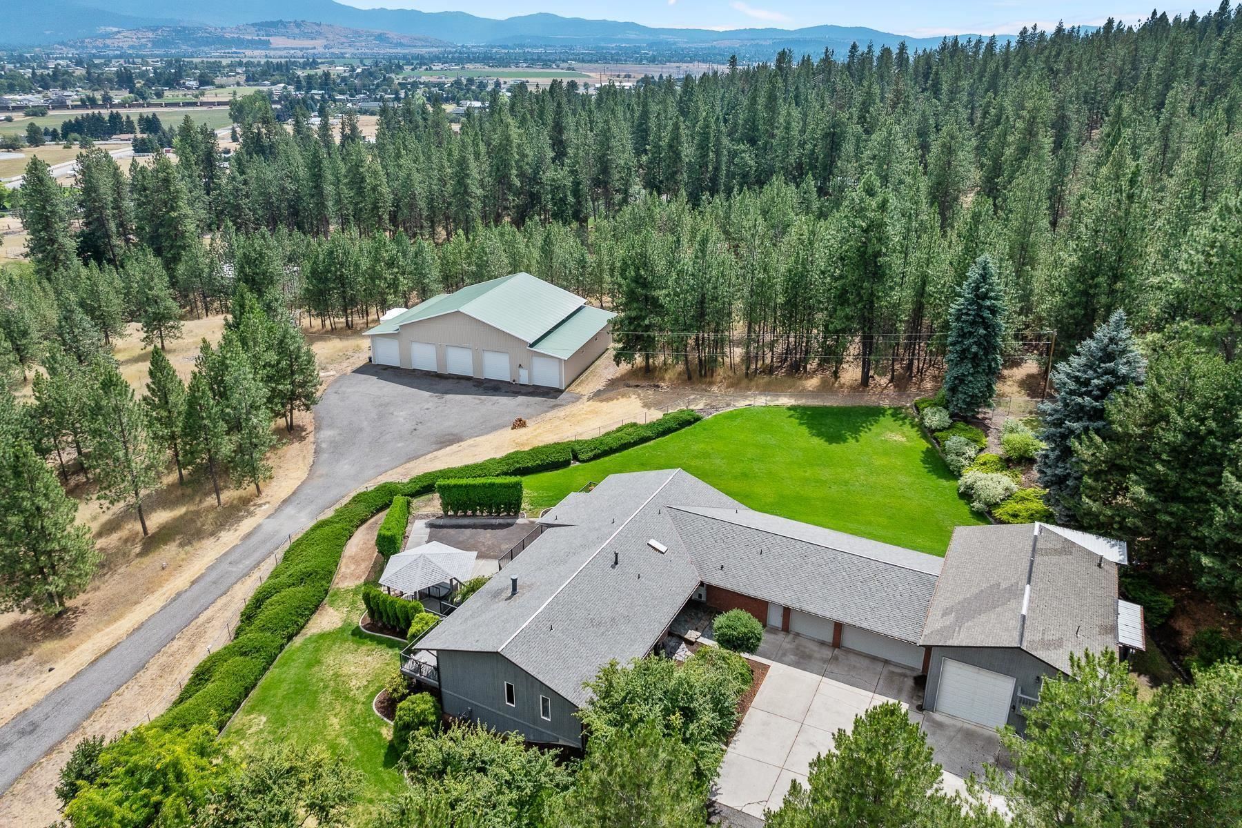 6127 N Campbell Rd - Photo 1