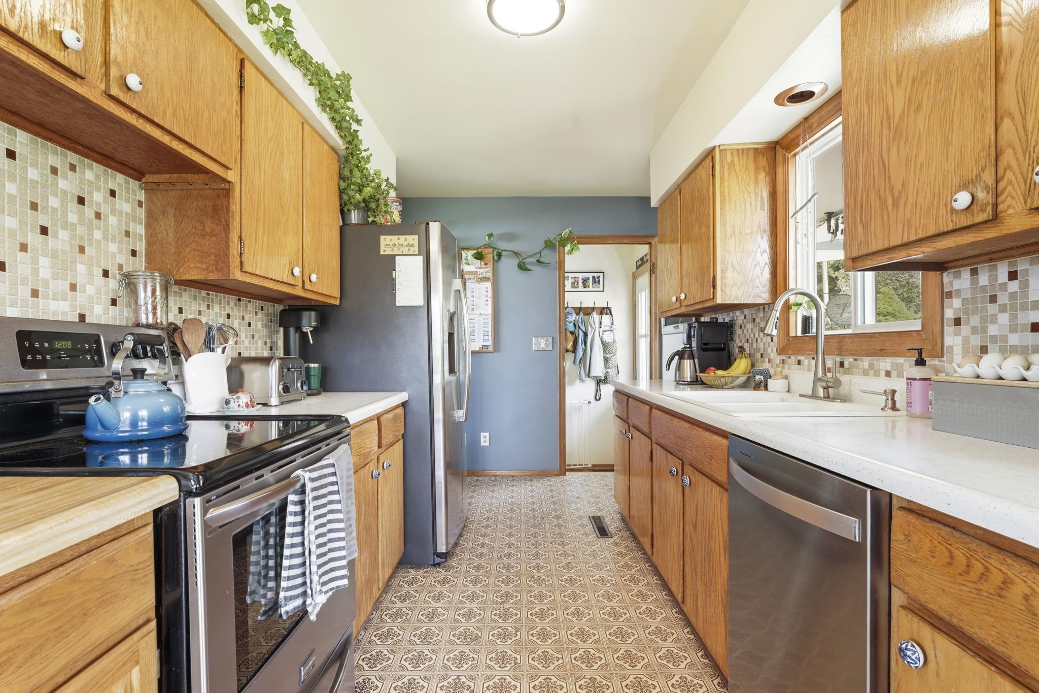 16402 E Macmahan Rd - Photo 6