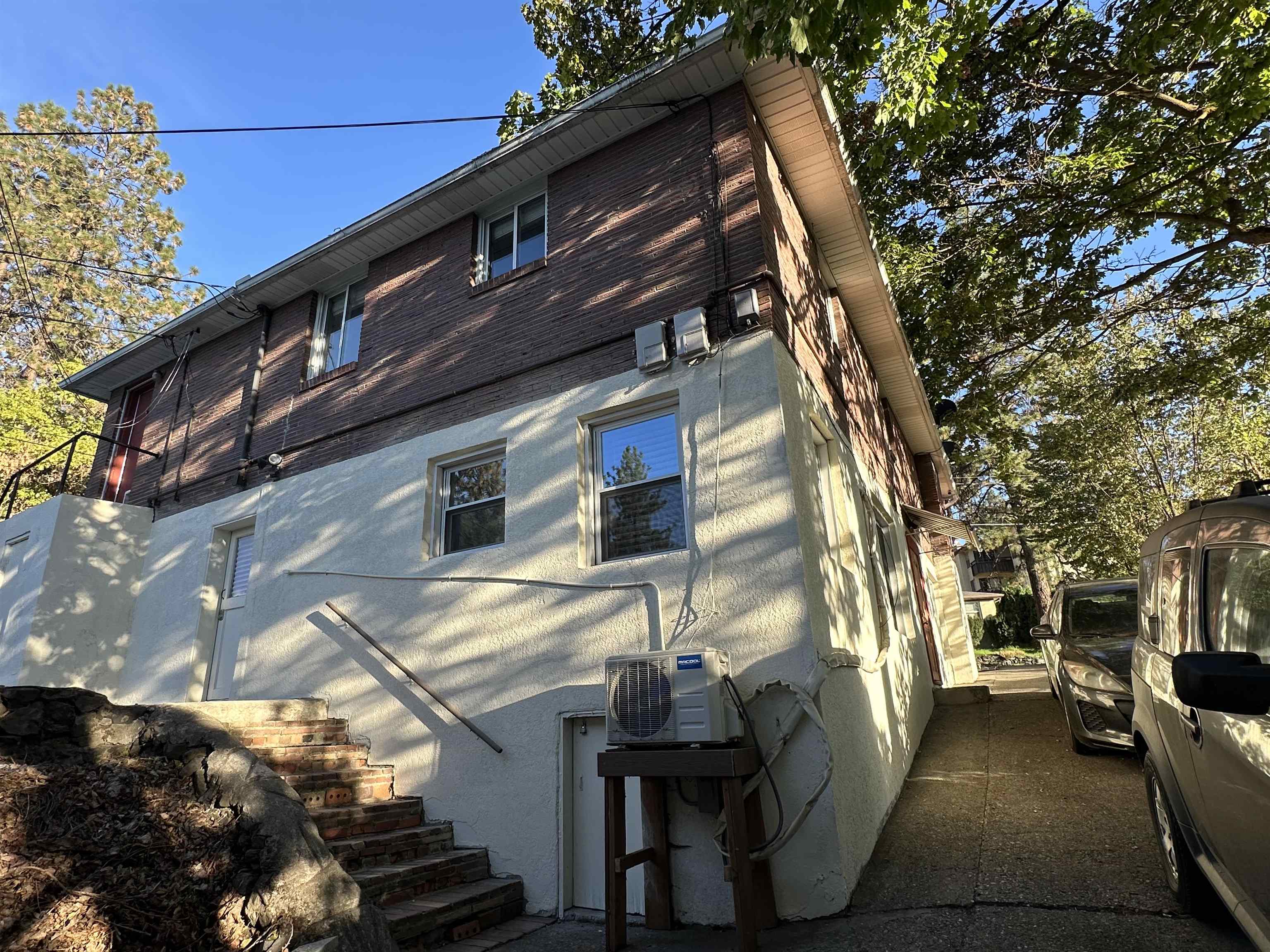 828/820 W 11th Ave - Photo 5