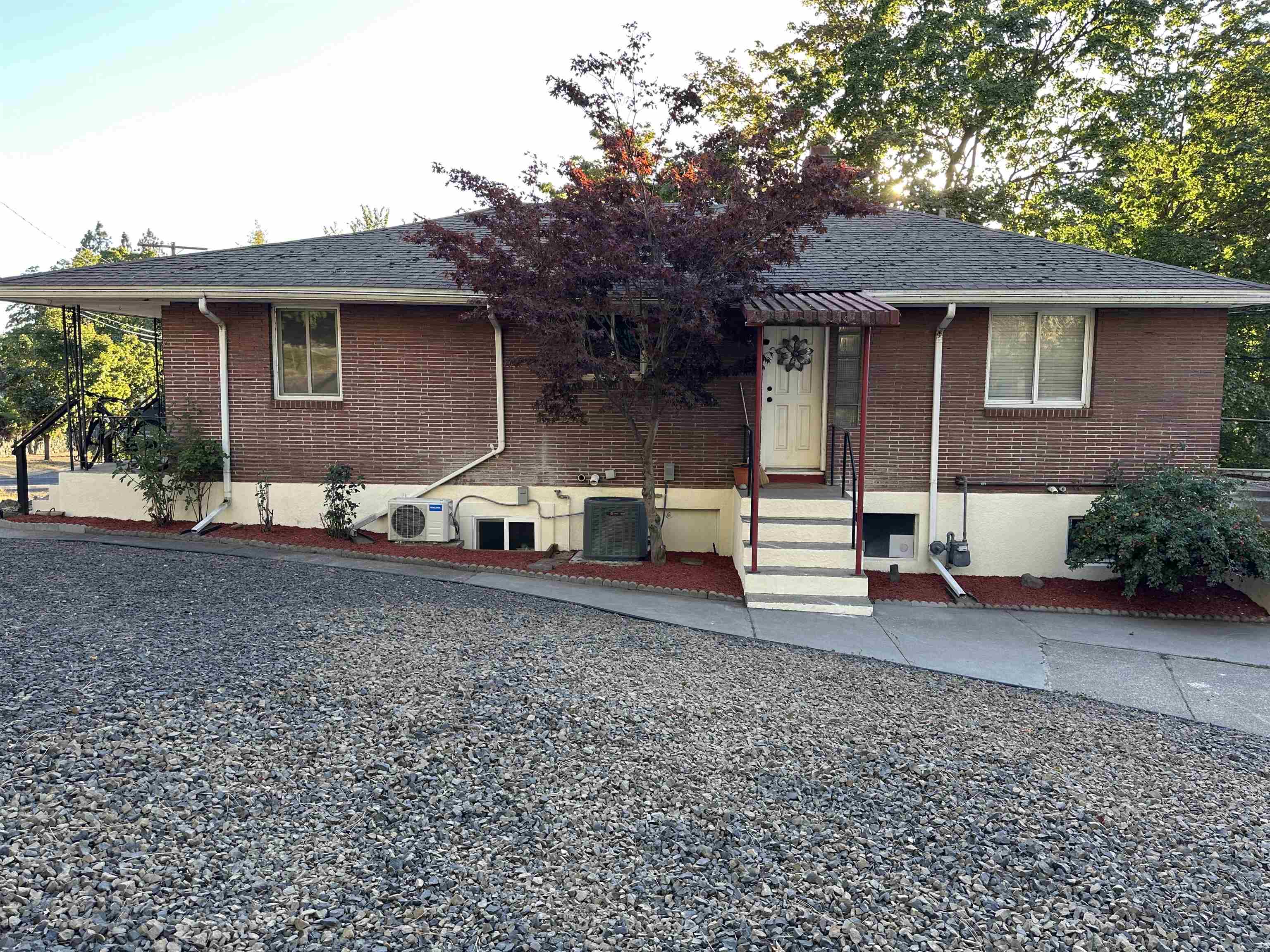 828/820 W 11th Ave - Photo 42