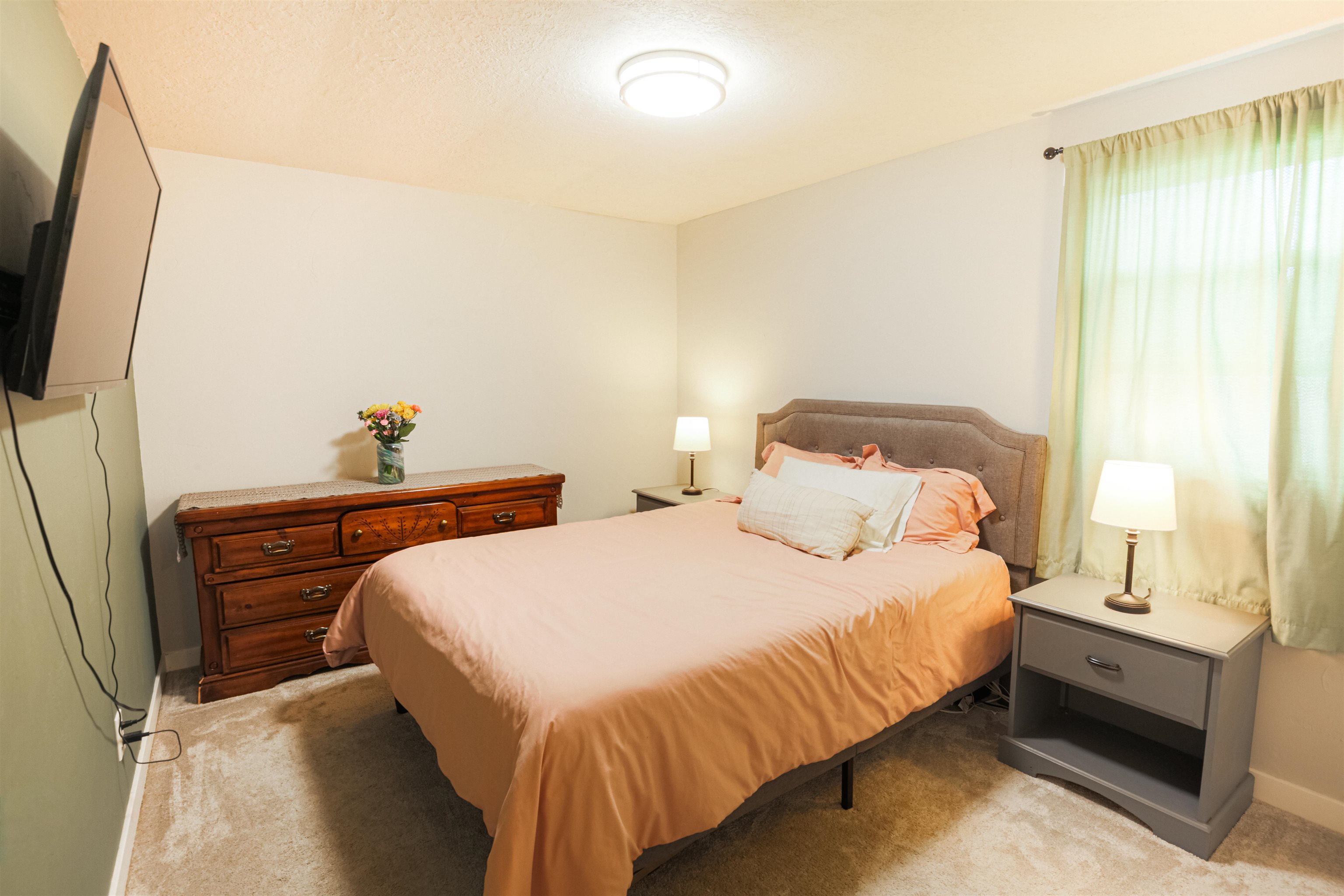 1028 E Queen Ave - Photo 13
