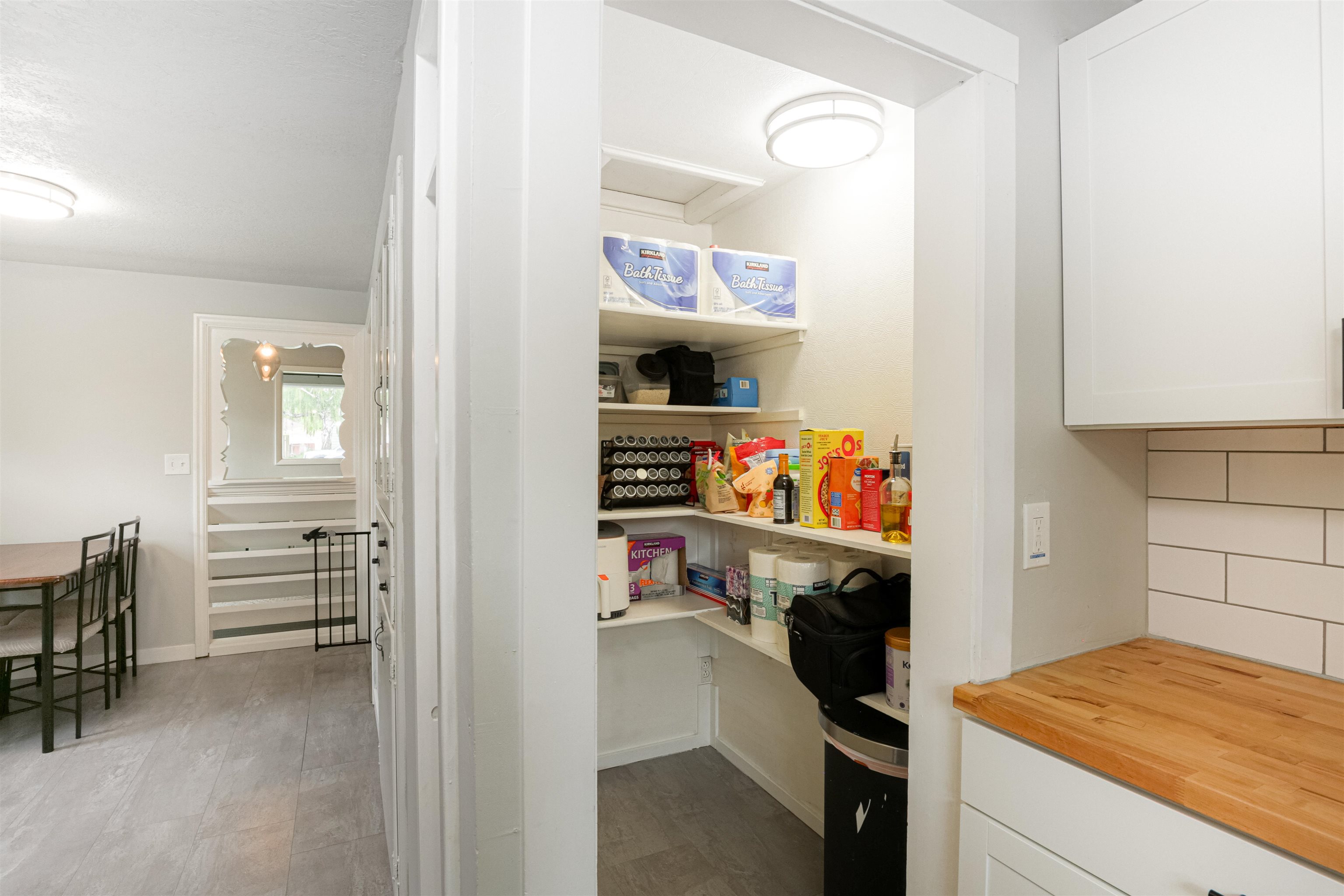 1028 E Queen Ave - Photo 22