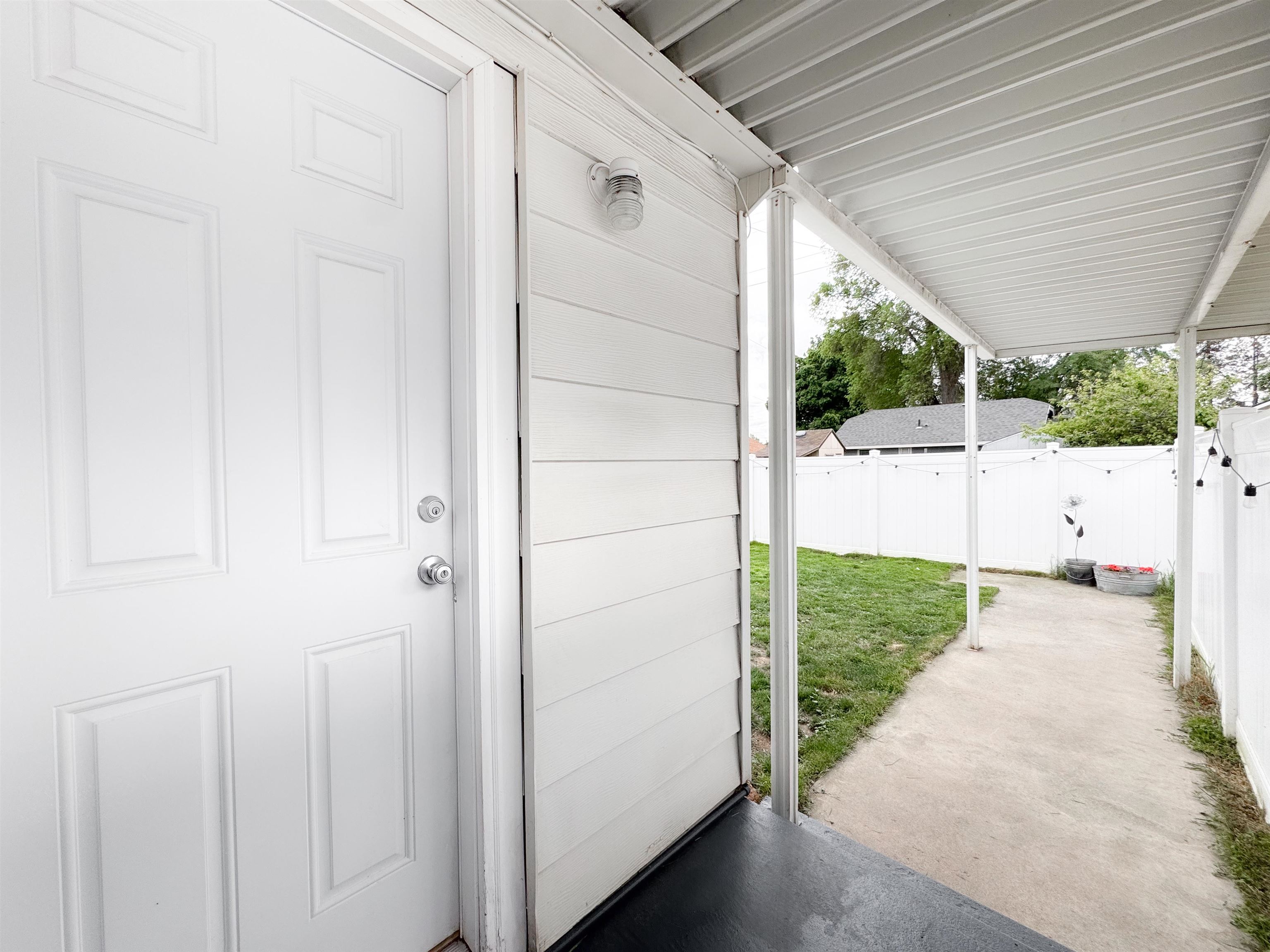 1028 E Queen Ave - Photo 24