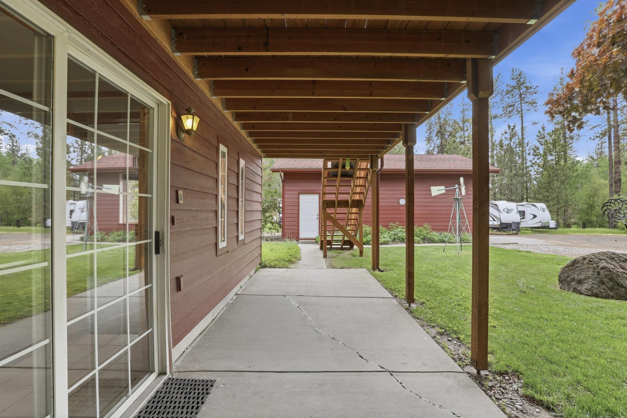 13804 N Christensen Rd - Photo 23