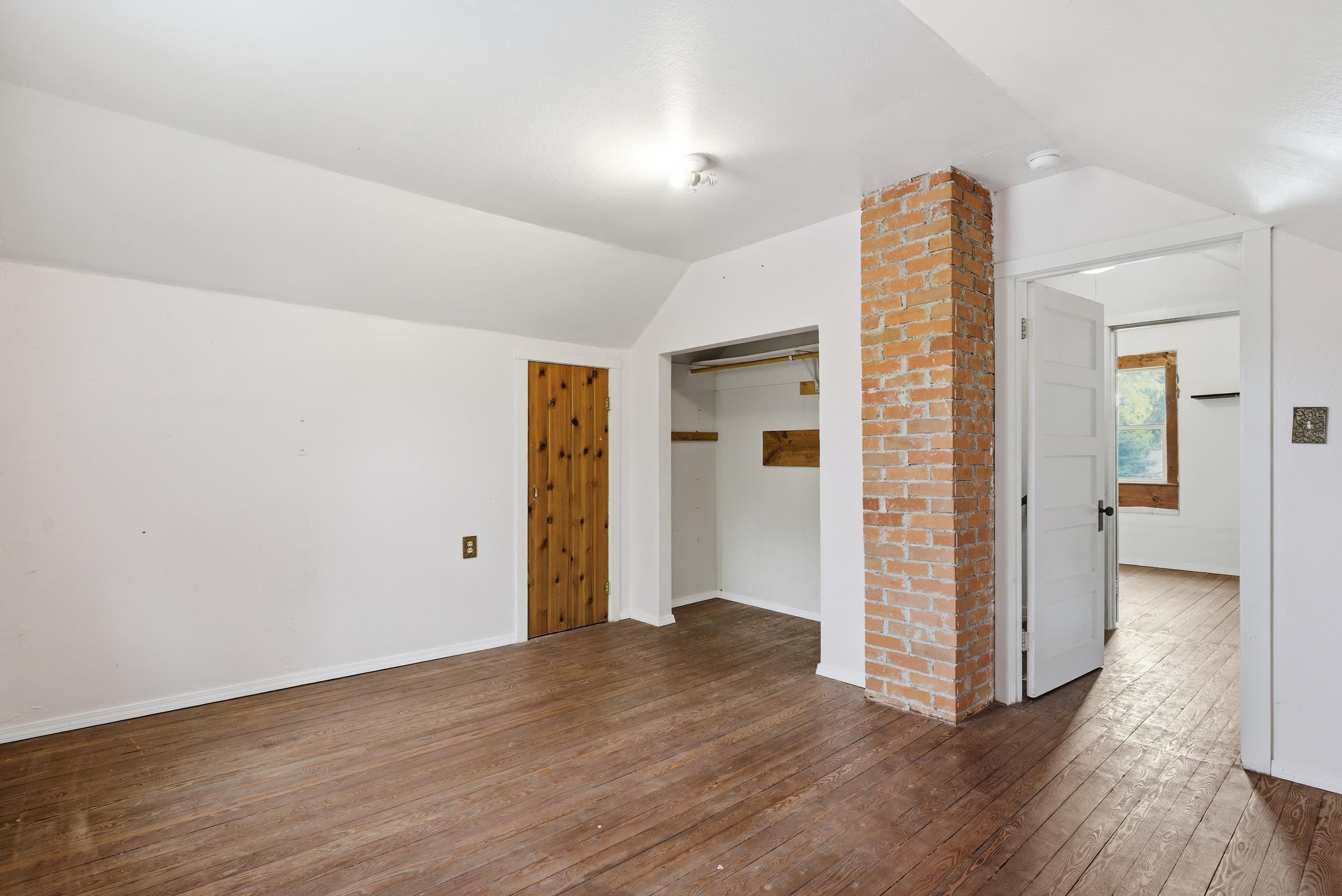 501 Larch St - Photo 17