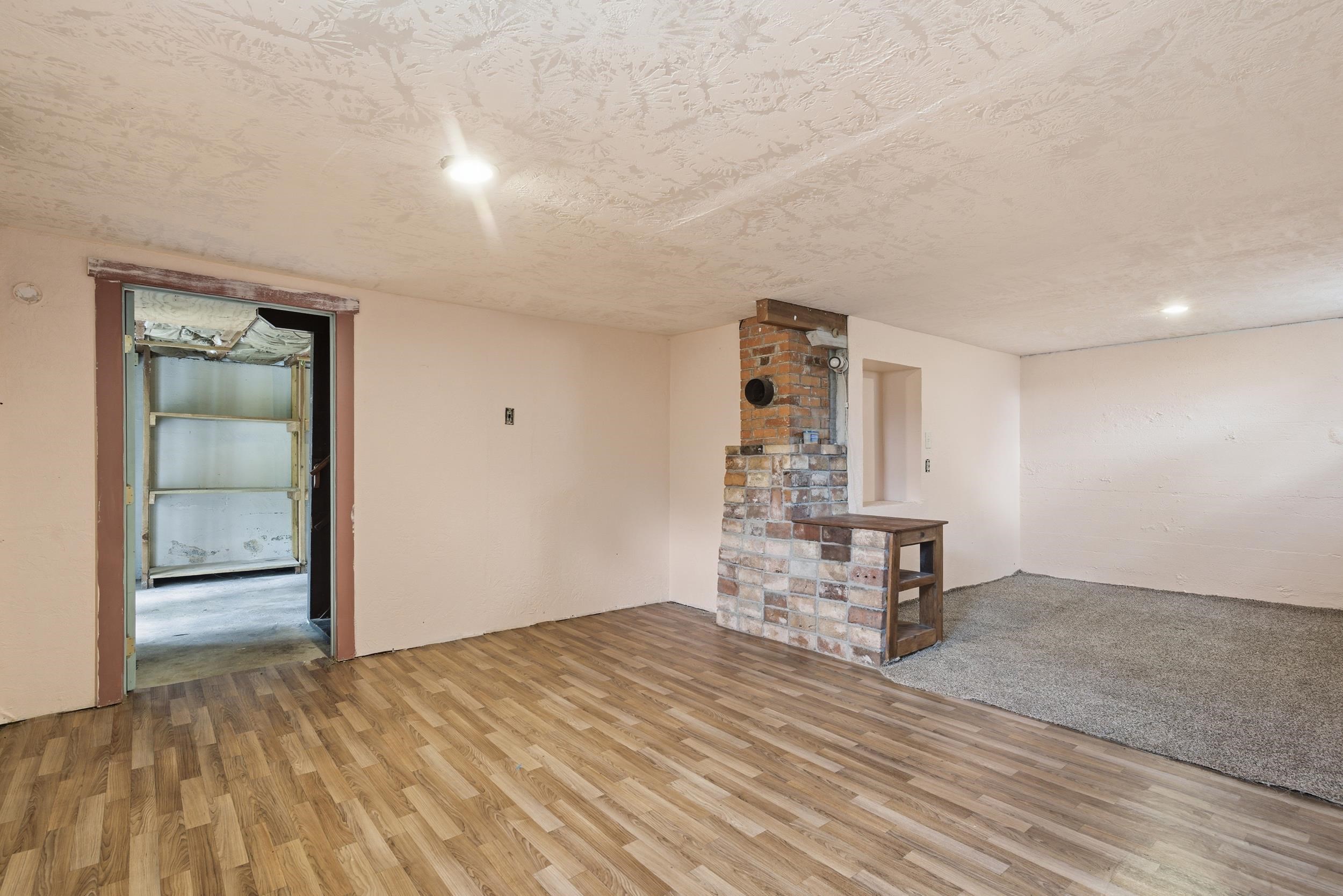 501 Larch St - Photo 22