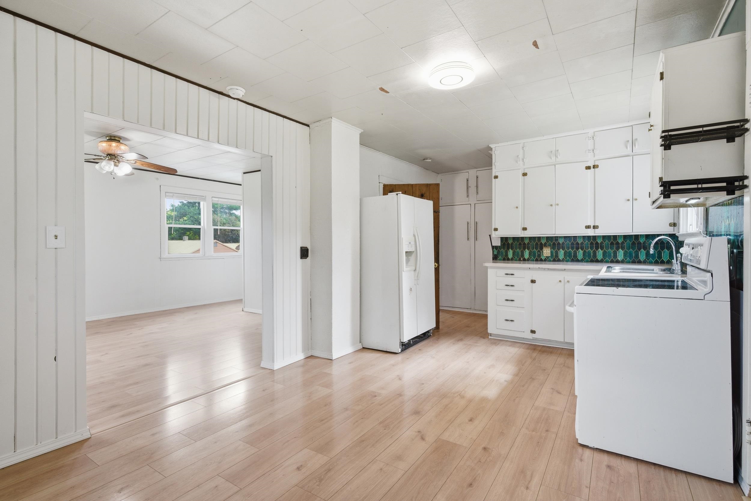 501 Larch St - Photo 10