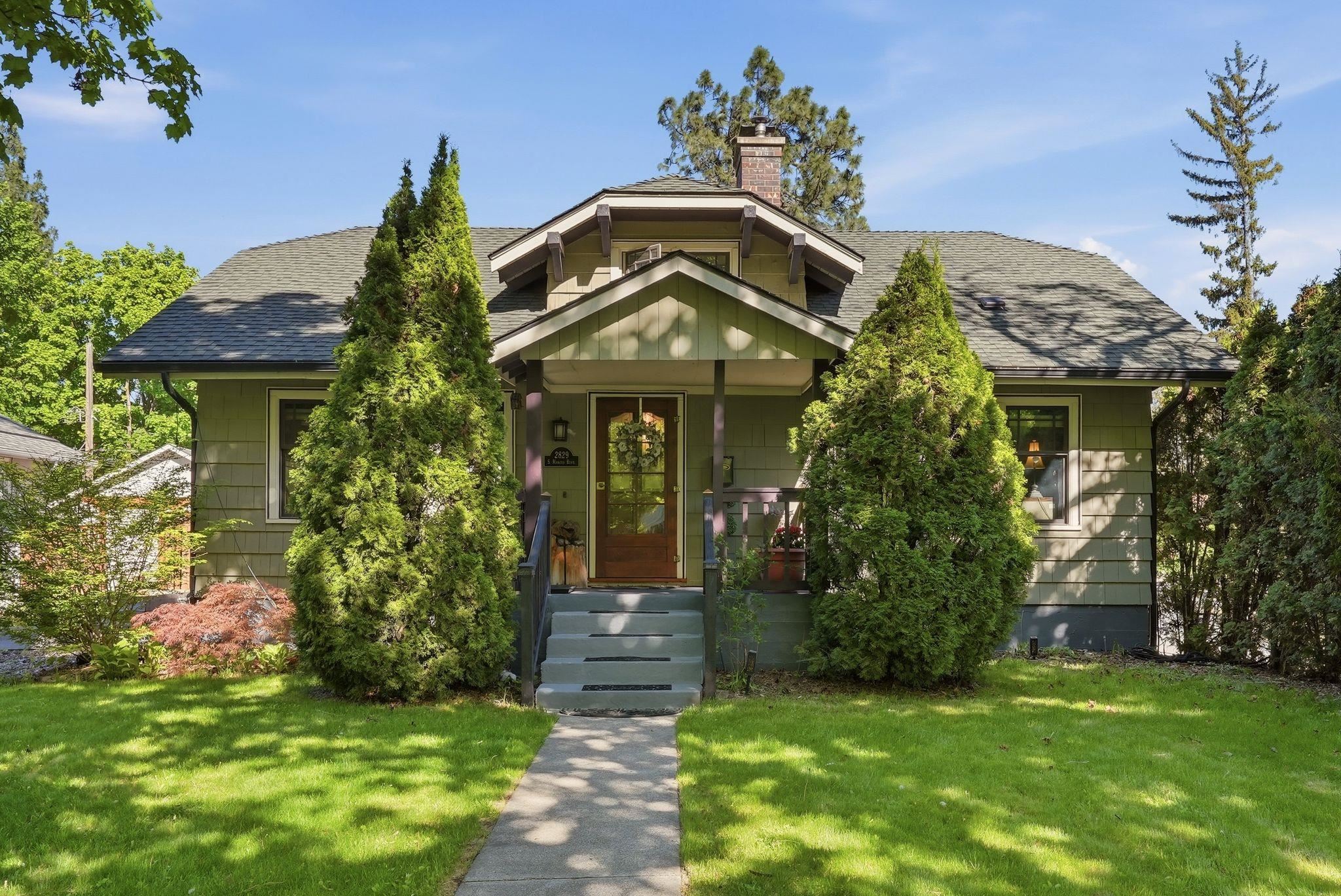 2829 S Manito Blvd - Photo 2