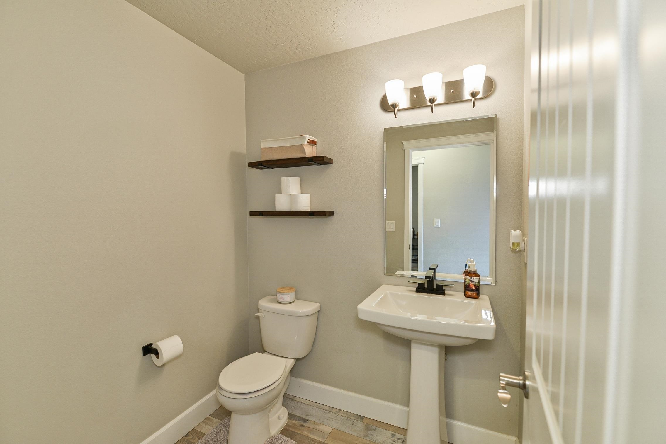 2820 W Helens Ln - Photo 13