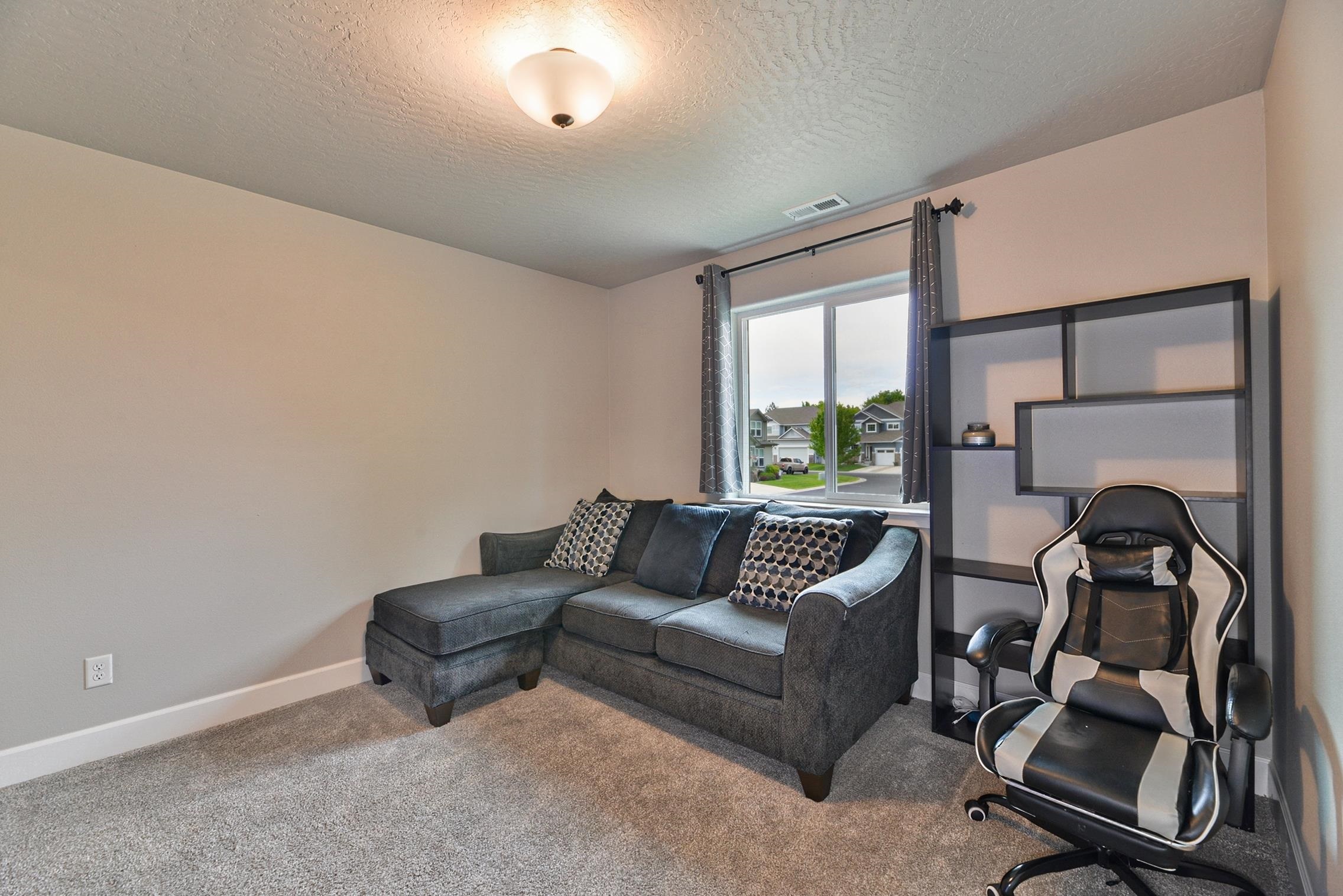 2820 W Helens Ln - Photo 21