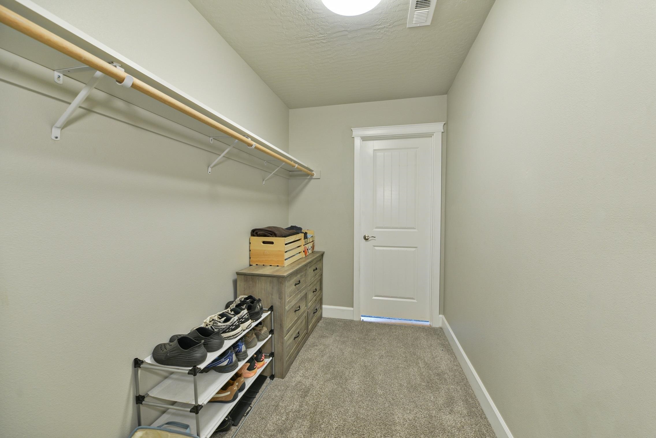 2820 W Helens Ln - Photo 22