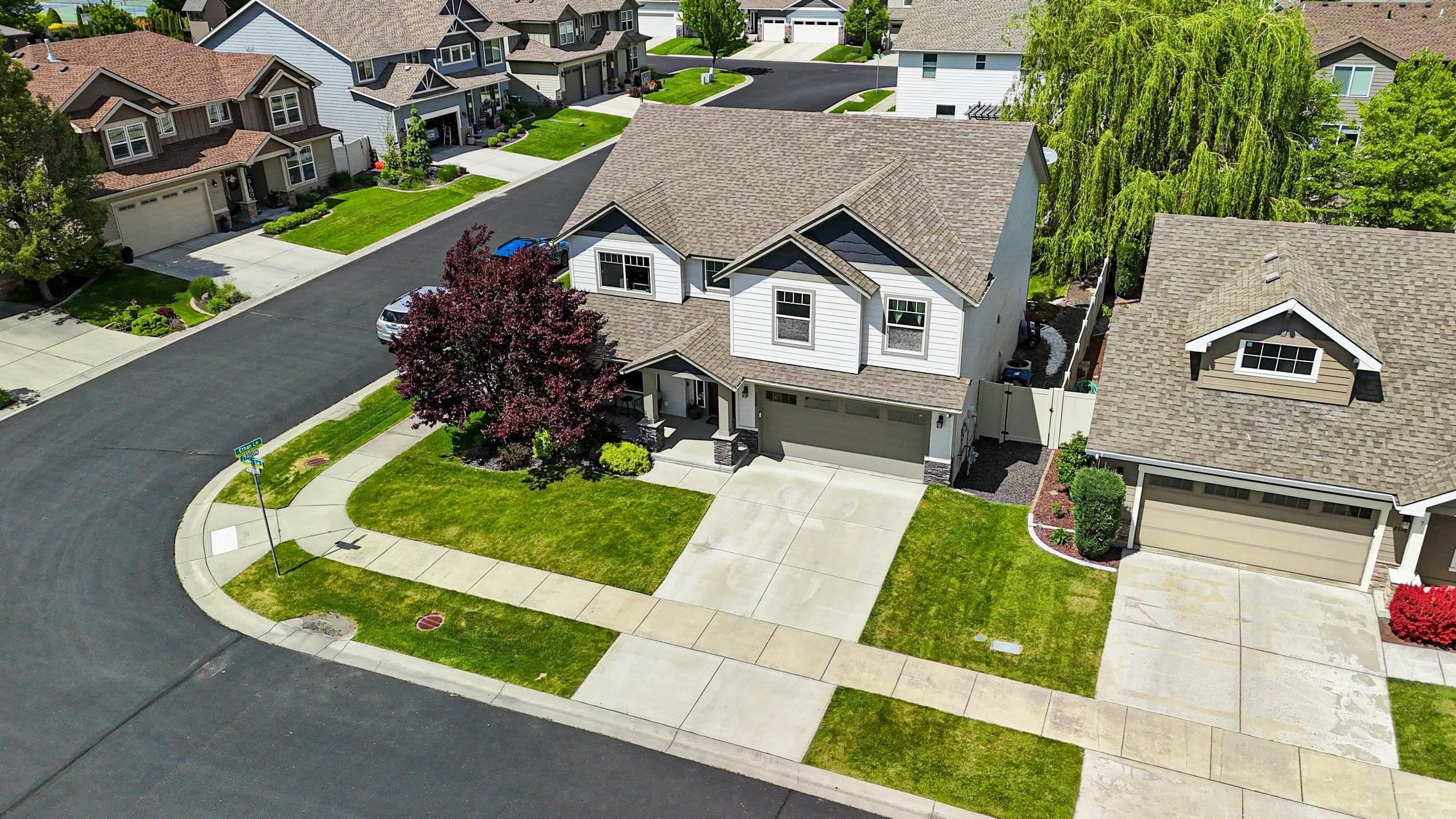 2820 W Helens Ln - Photo 36