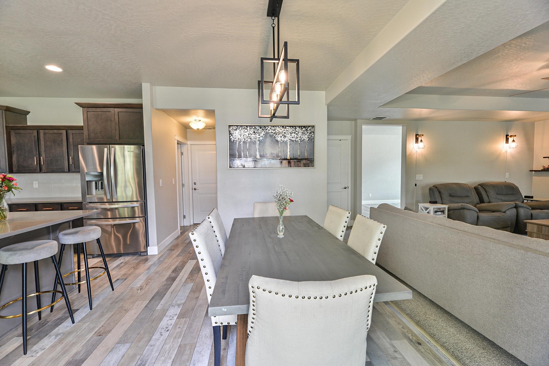 2820 W Helens Ln - Photo 8