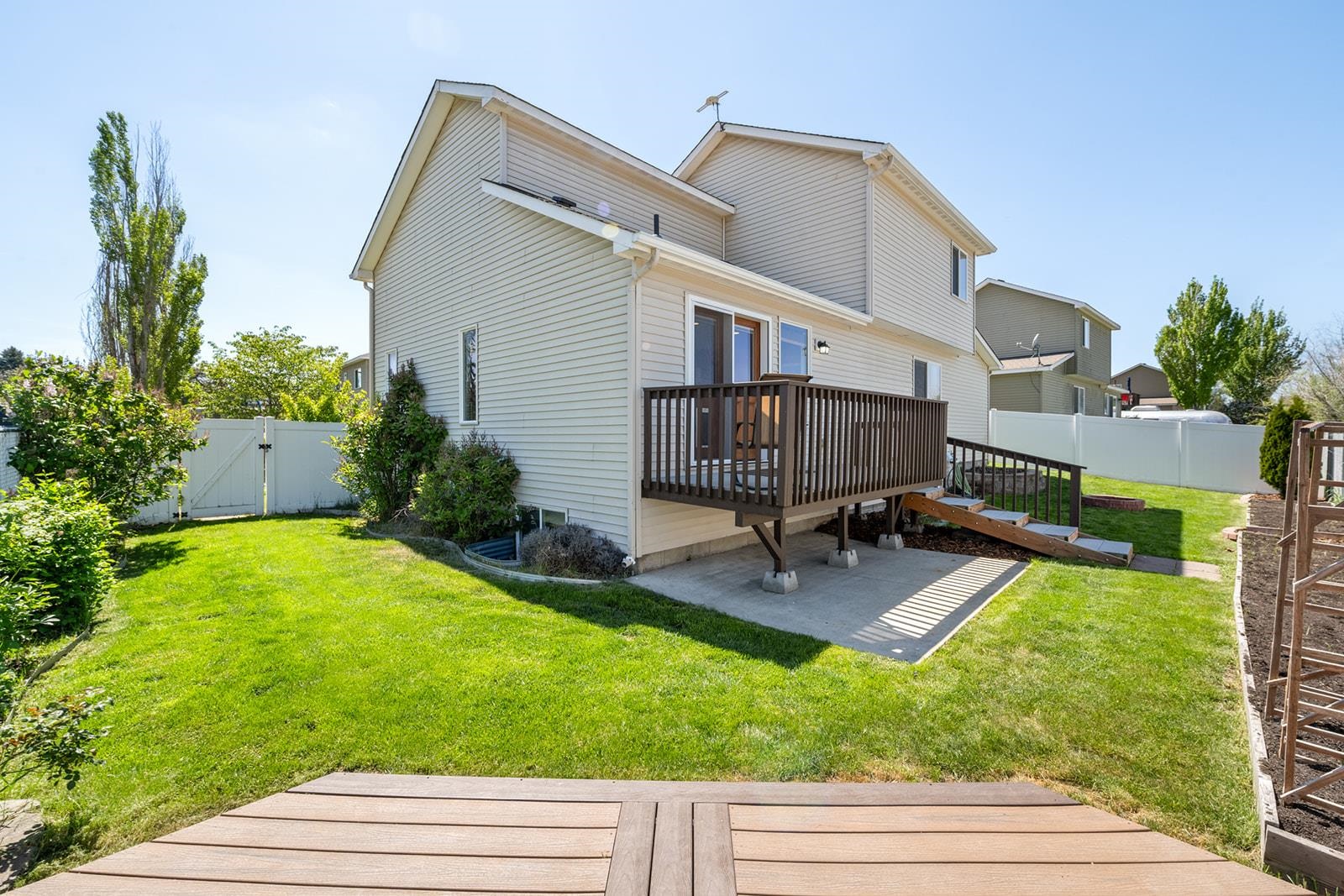 9815 E Springfield Ln - Photo 17