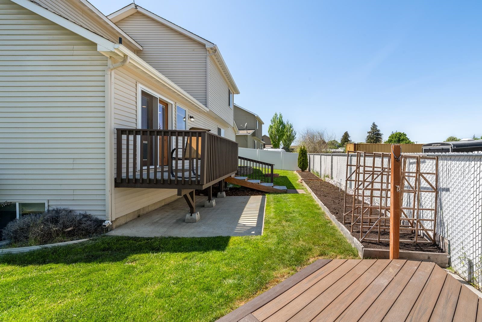 9815 E Springfield Ln - Photo 18