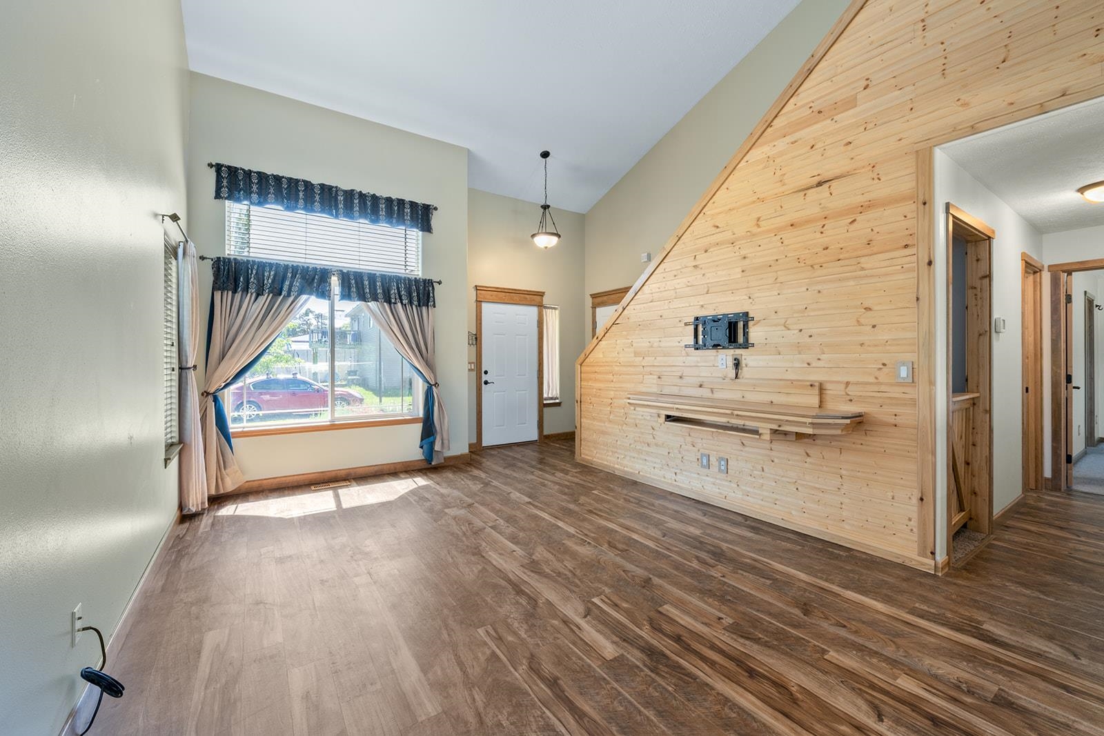 9815 E Springfield Ln - Photo 24