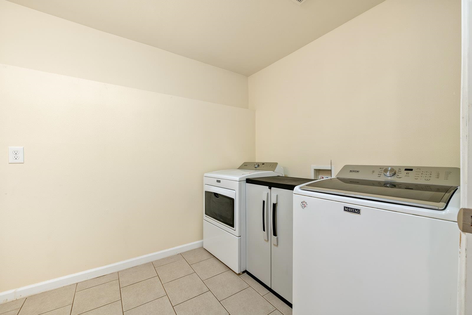 9815 E Springfield Ln - Photo 34