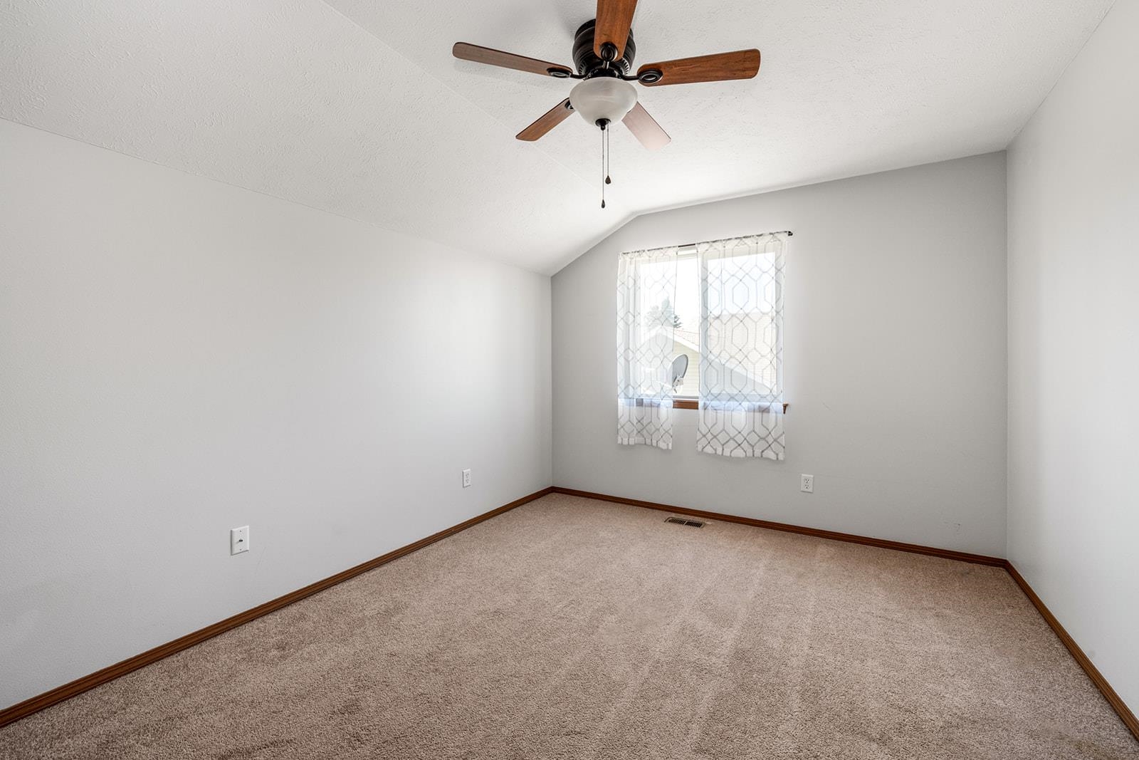 9815 E Springfield Ln - Photo 36