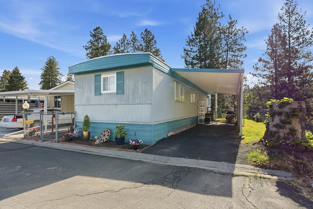 2311 W 16th Ave - Photo 2