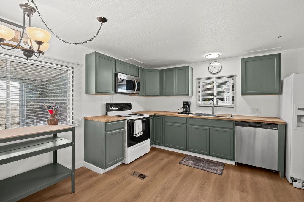 2311 W 16th Ave - Photo 6