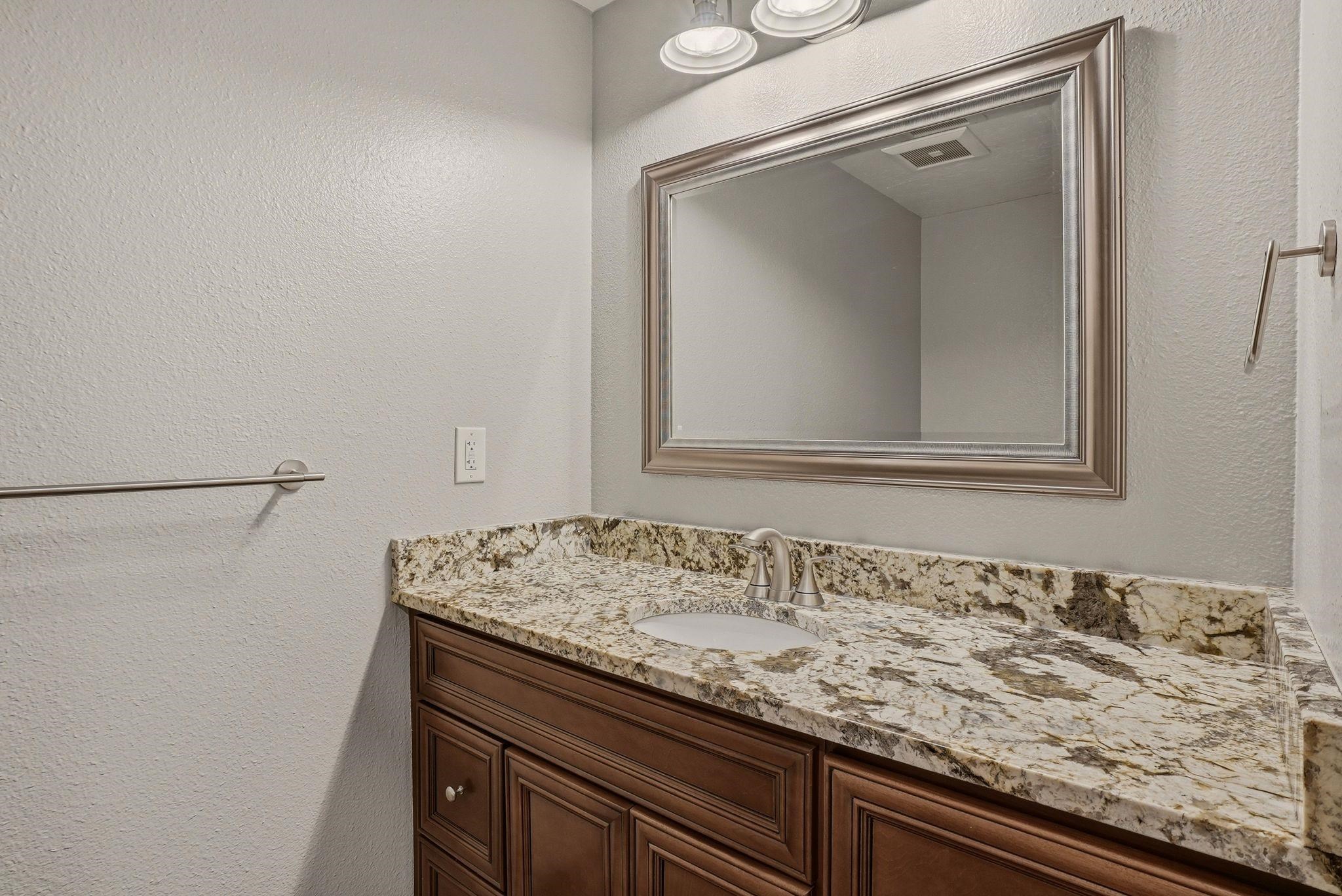 209 N Wright Blvd - Photo 21