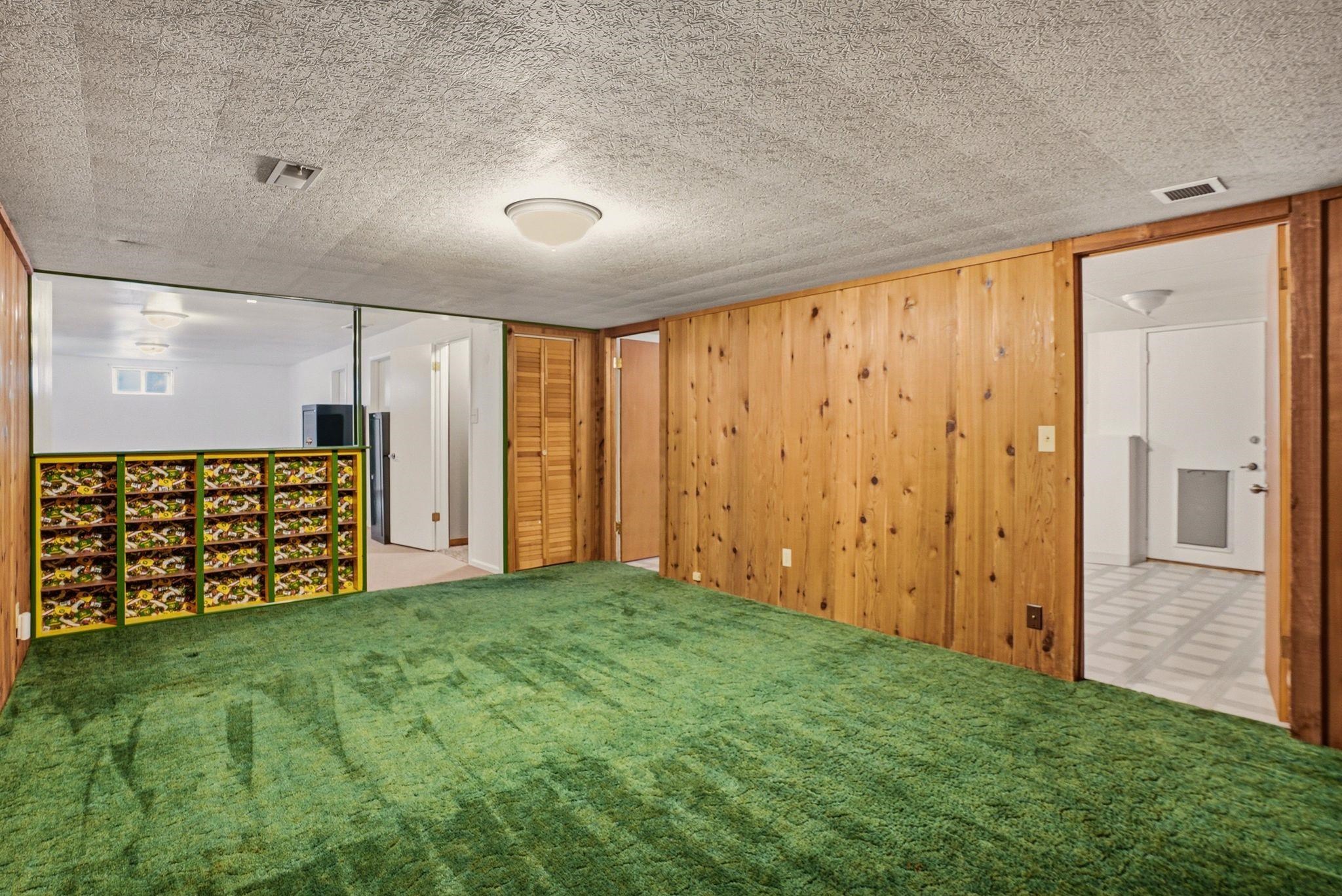 209 N Wright Blvd - Photo 28
