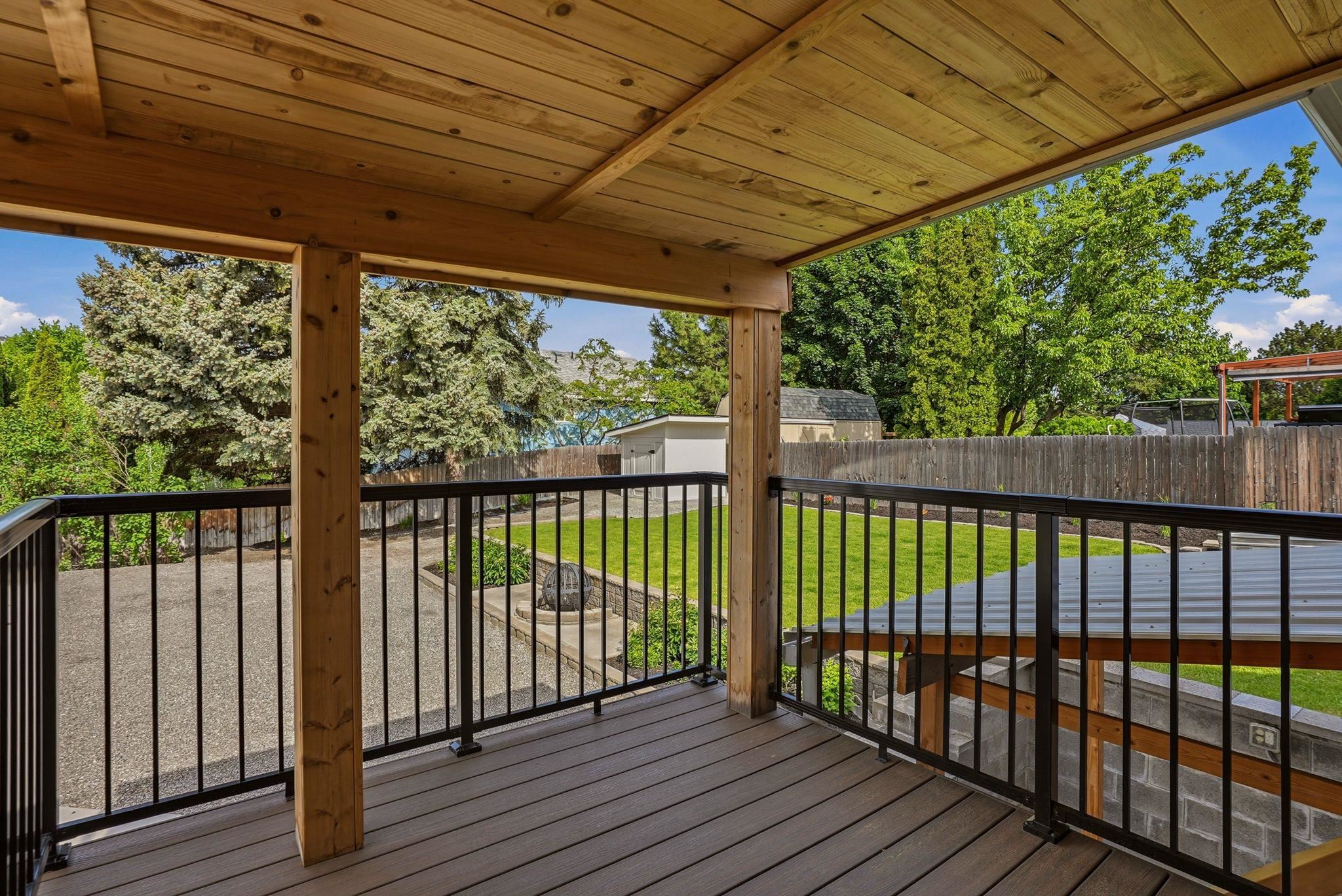 209 N Wright Blvd - Photo 36