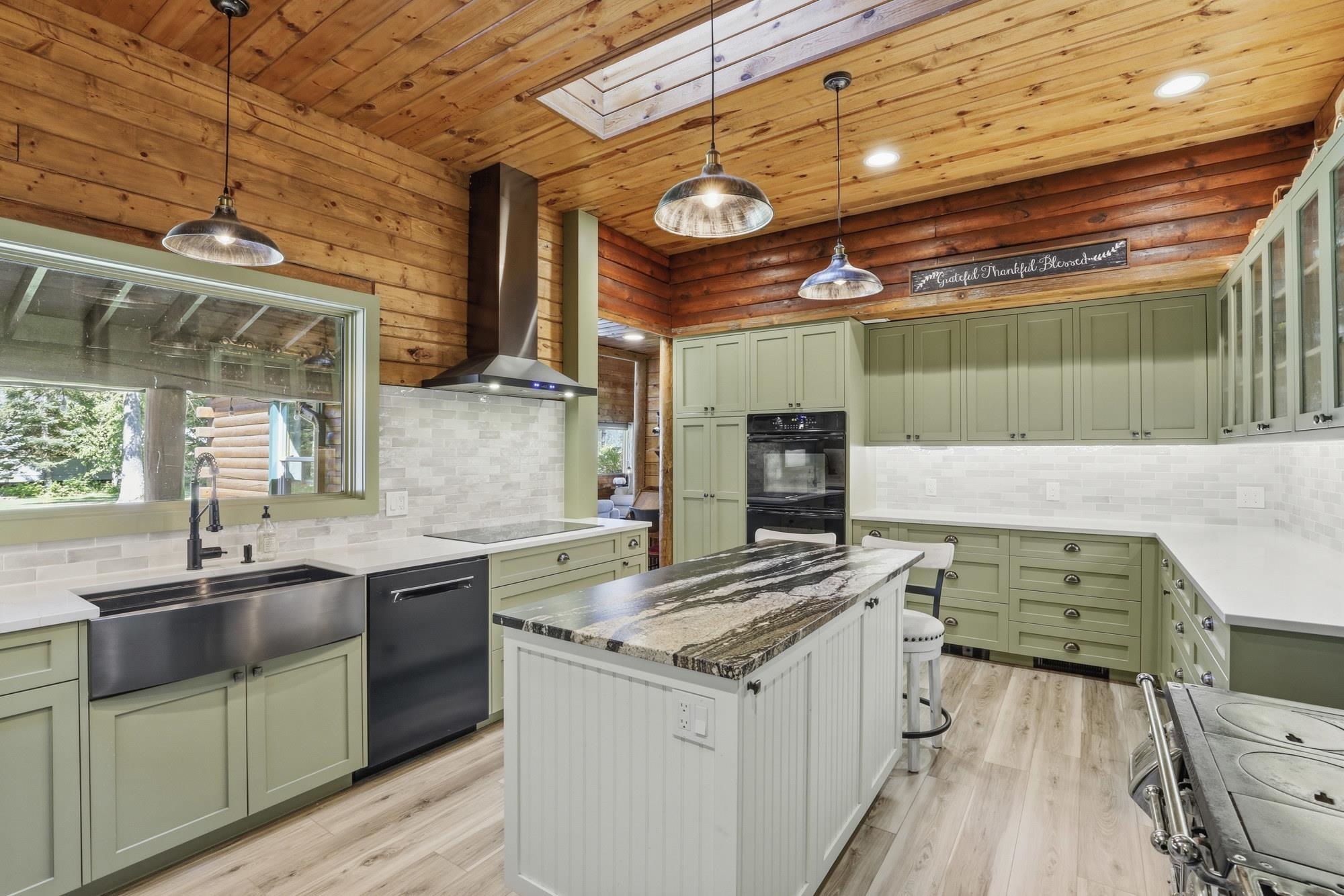 812 Levitch Rd - Photo 14