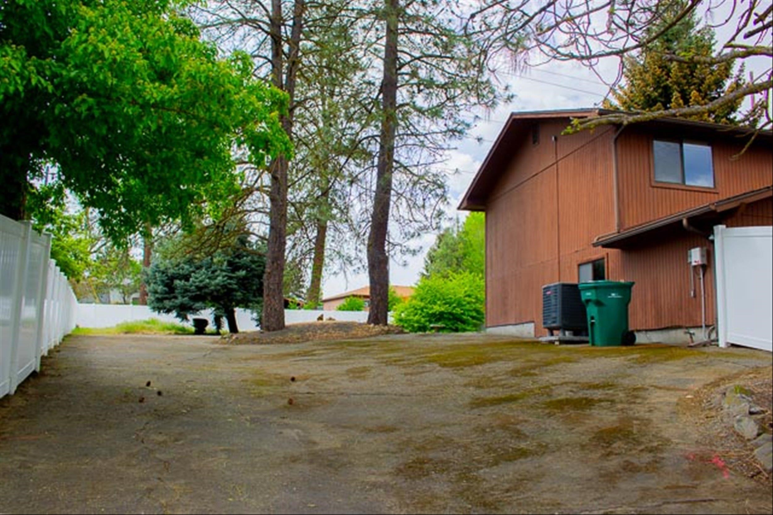 13319 N Emilee Ct - Photo 4