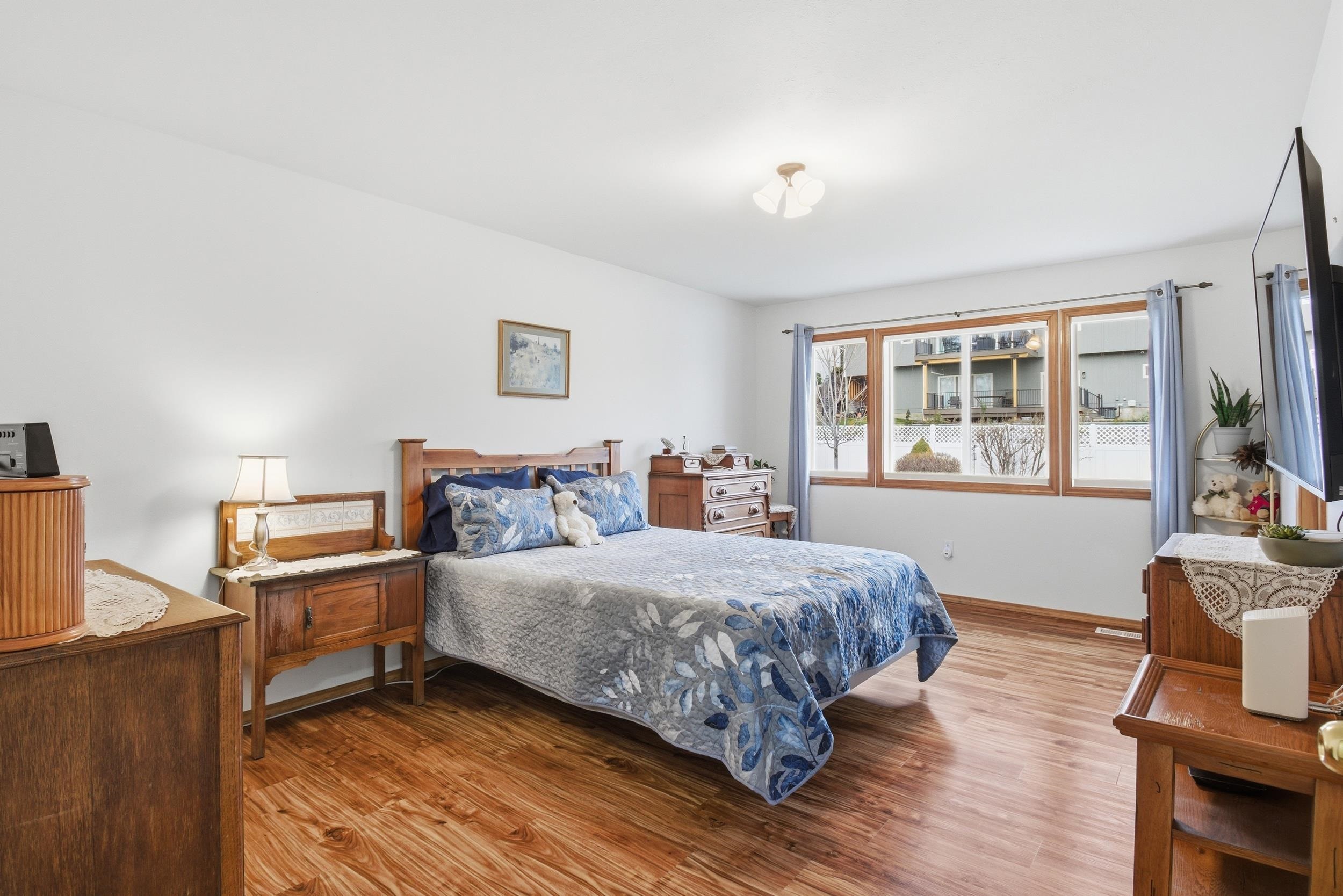 801 E Huron Dr - Photo 13