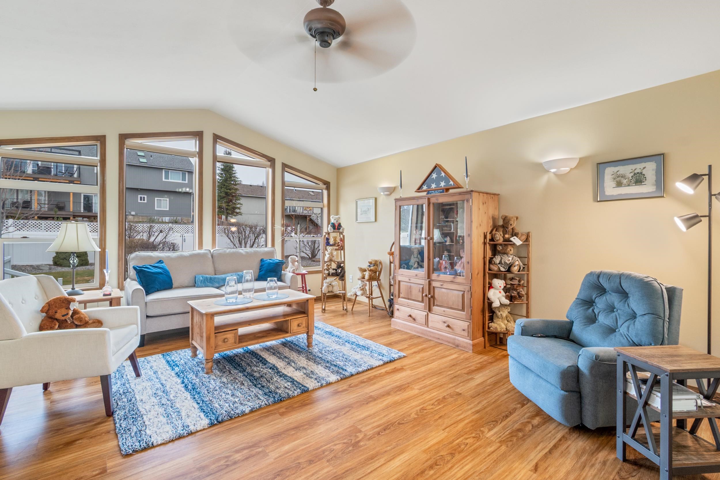 801 E Huron Dr - Photo 6