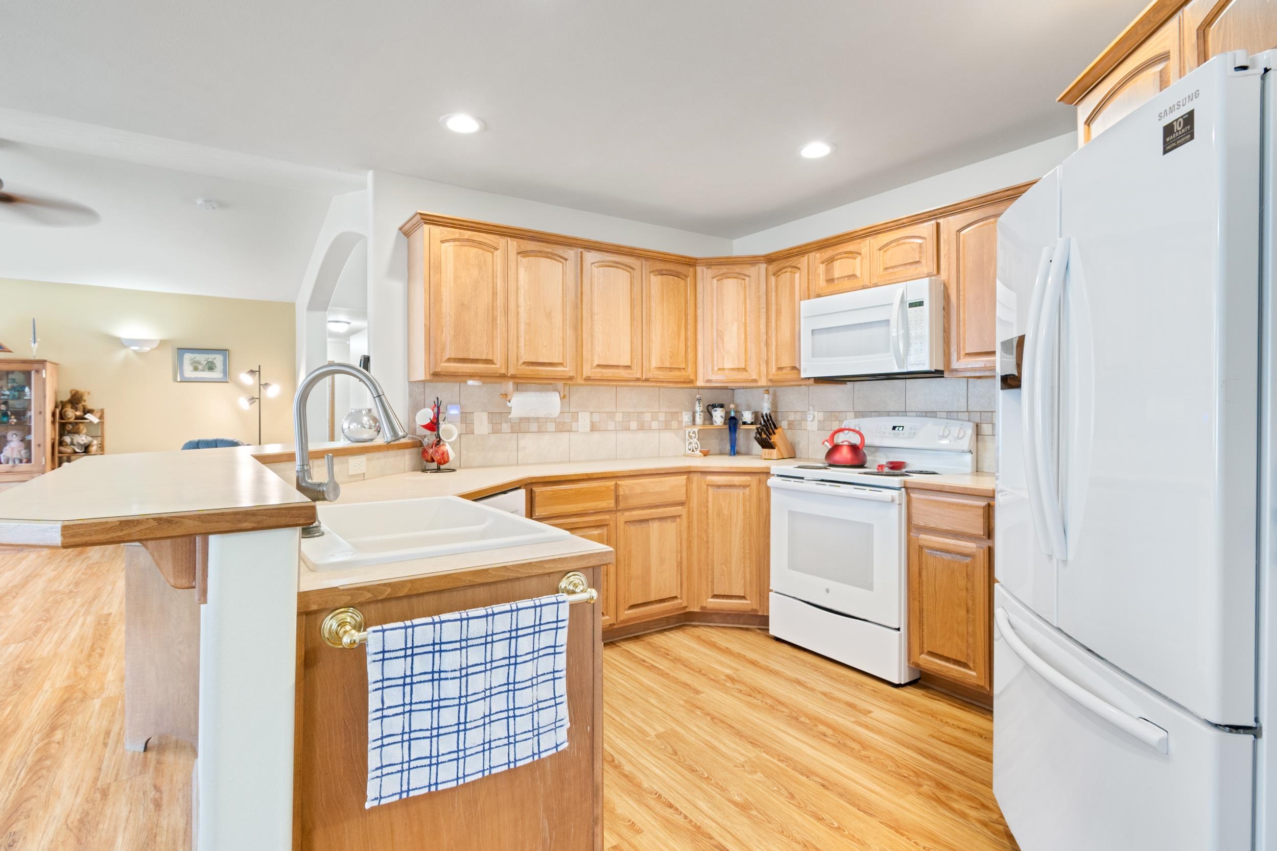 801 E Huron Dr - Photo 9