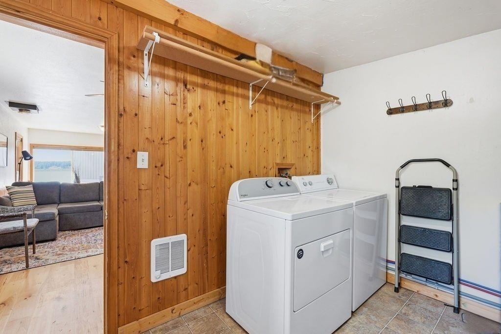 23617 E Beach Ln - Photo 14