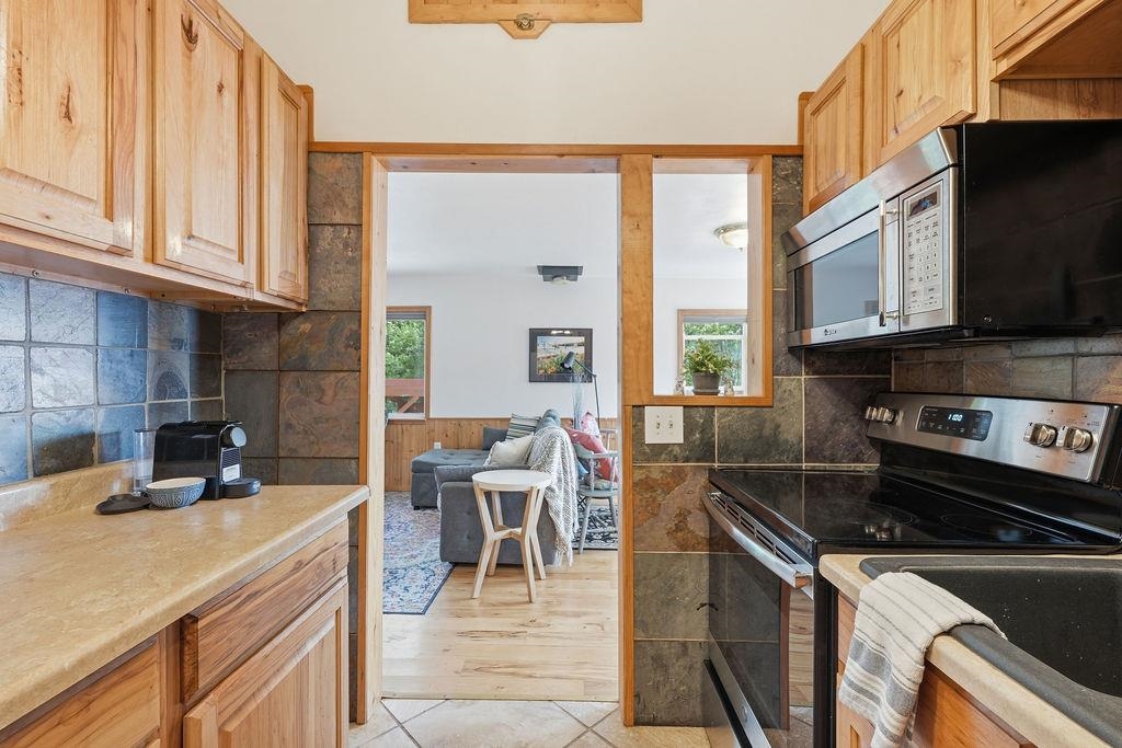 23617 E Beach Ln - Photo 10