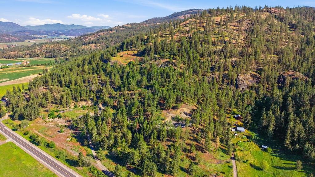 1763 K Hwy 395 - Photo 11