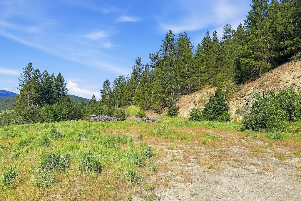 1763 K Hwy 395 - Photo 14
