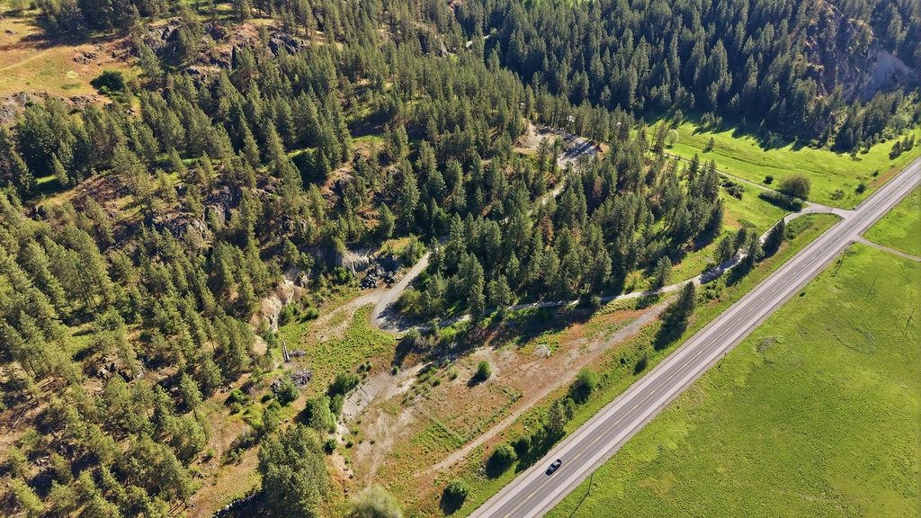 1763 K Hwy 395 - Photo 8