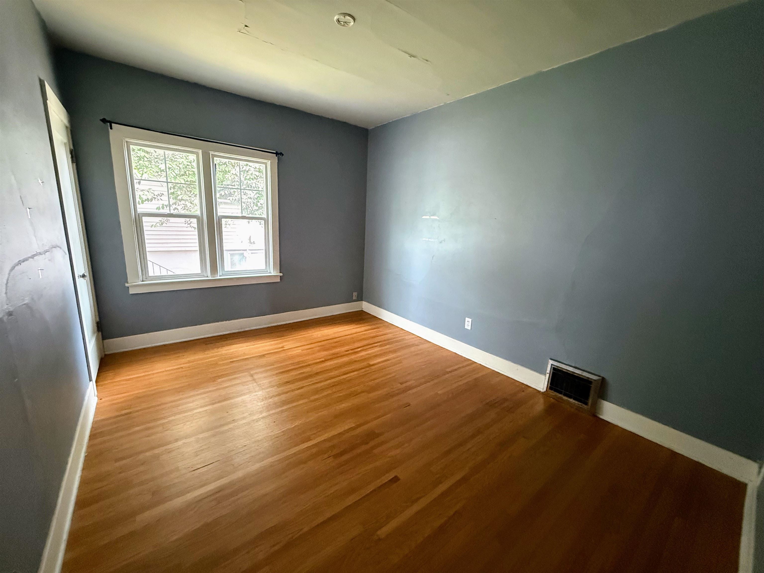 321 E 28th Ave - Photo 12