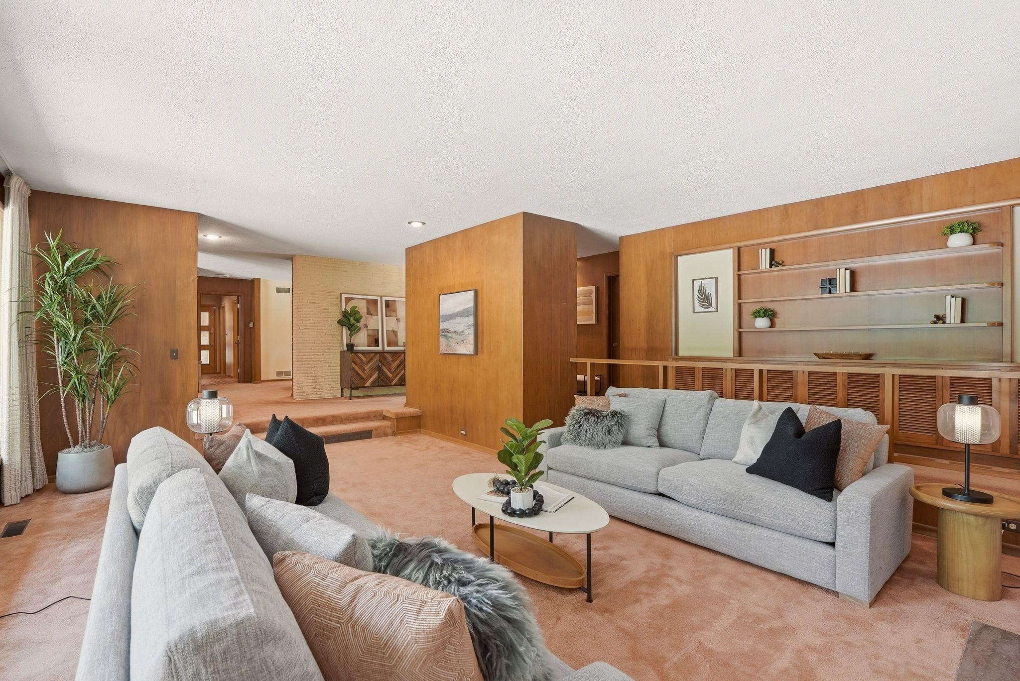 2417 S Helena Ct - Photo 4