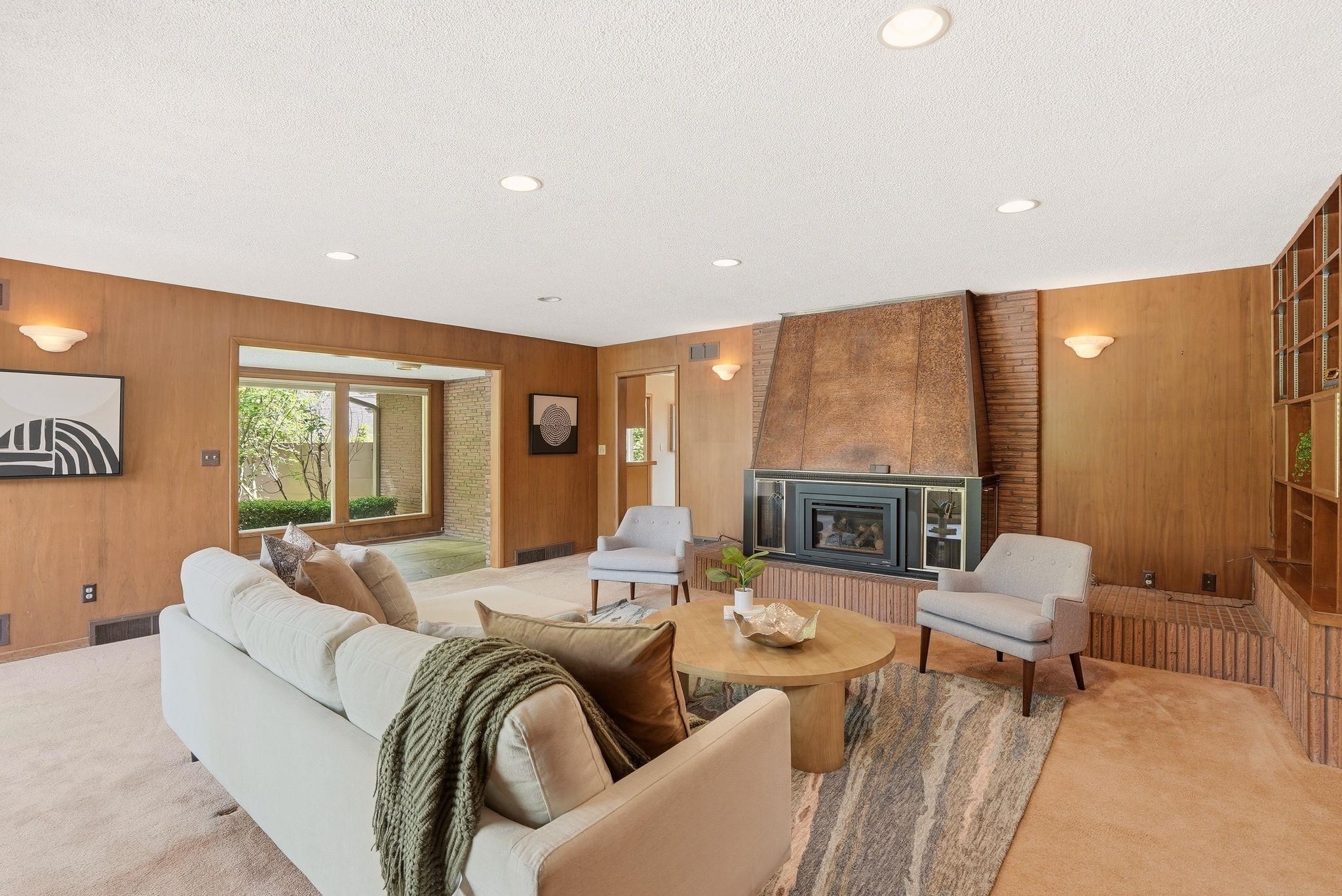 2417 S Helena Ct - Photo 8